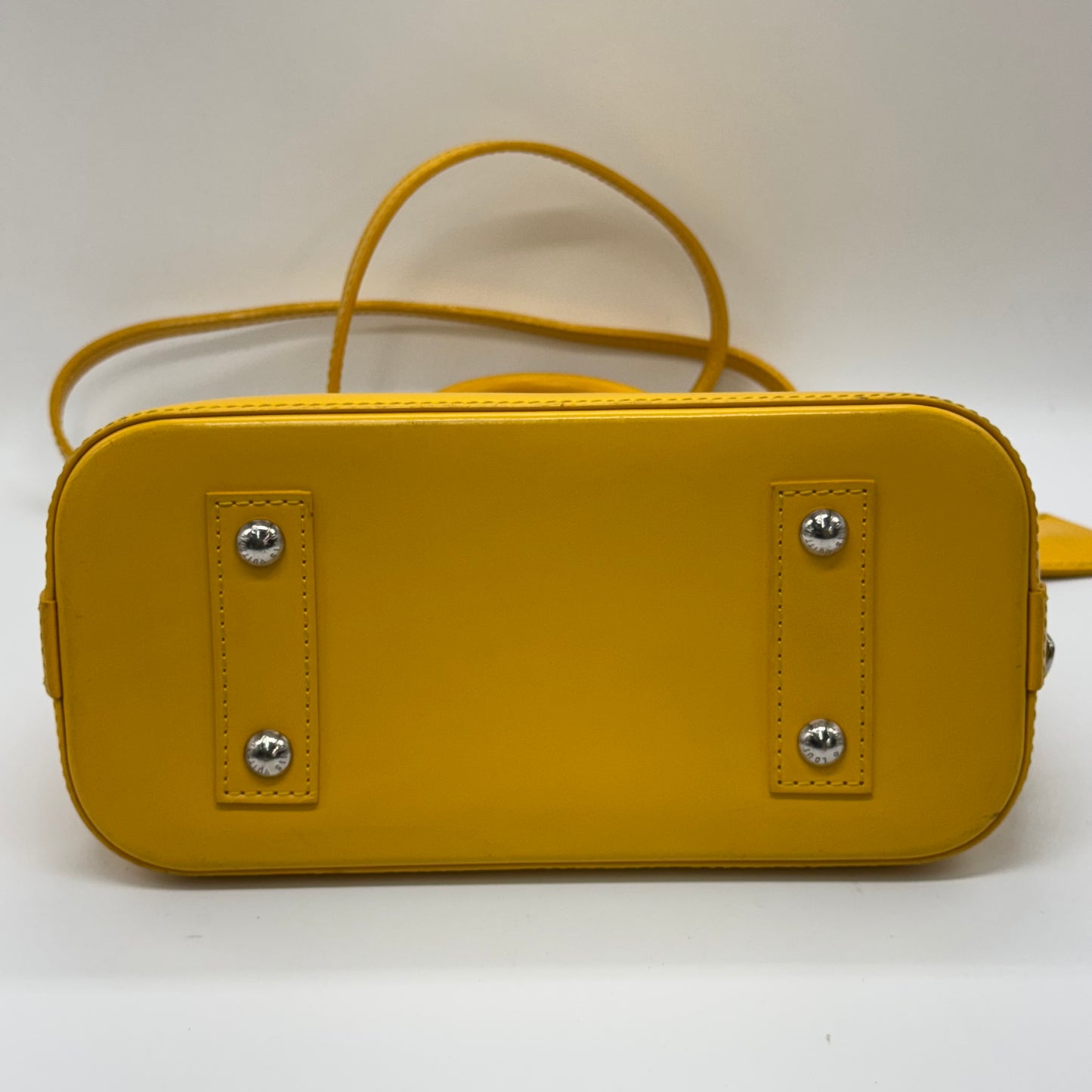 Louis Vuitton Alma BB