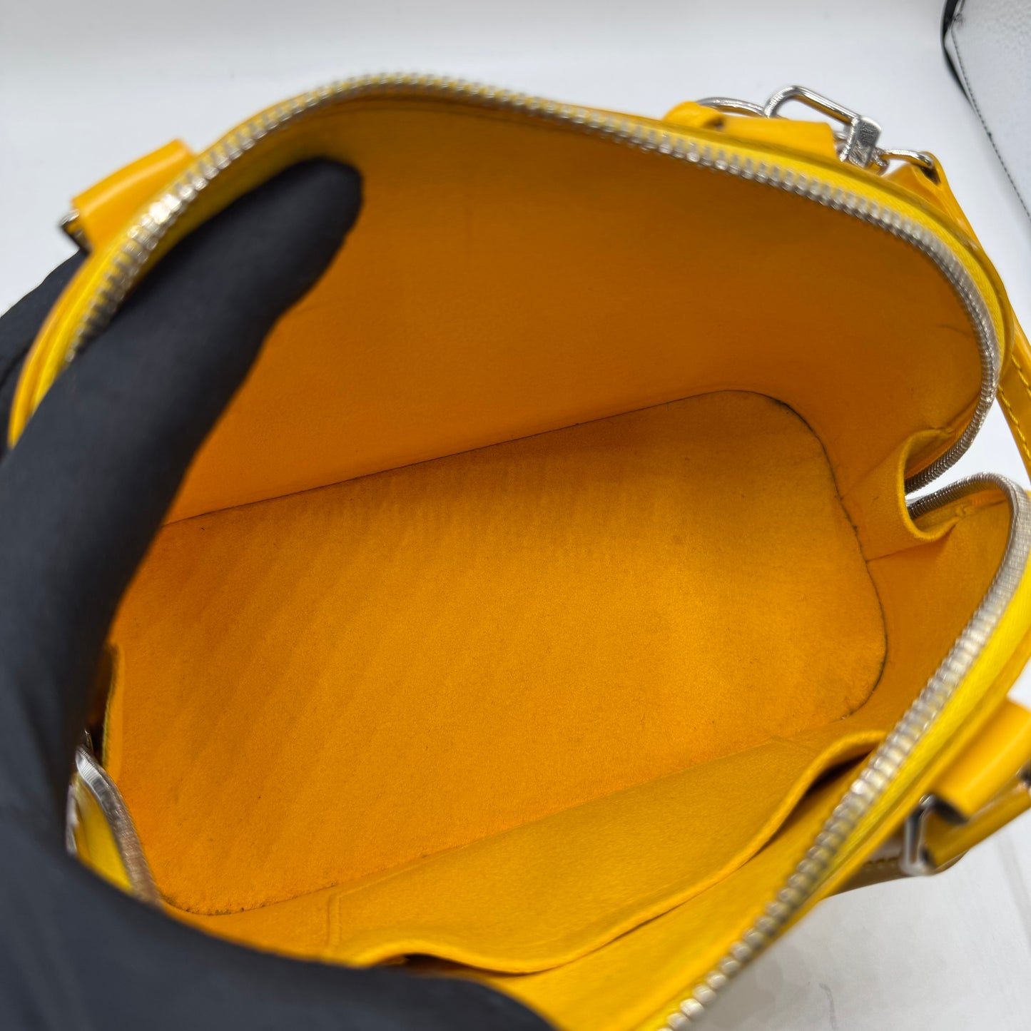 Louis Vuitton Alma BB