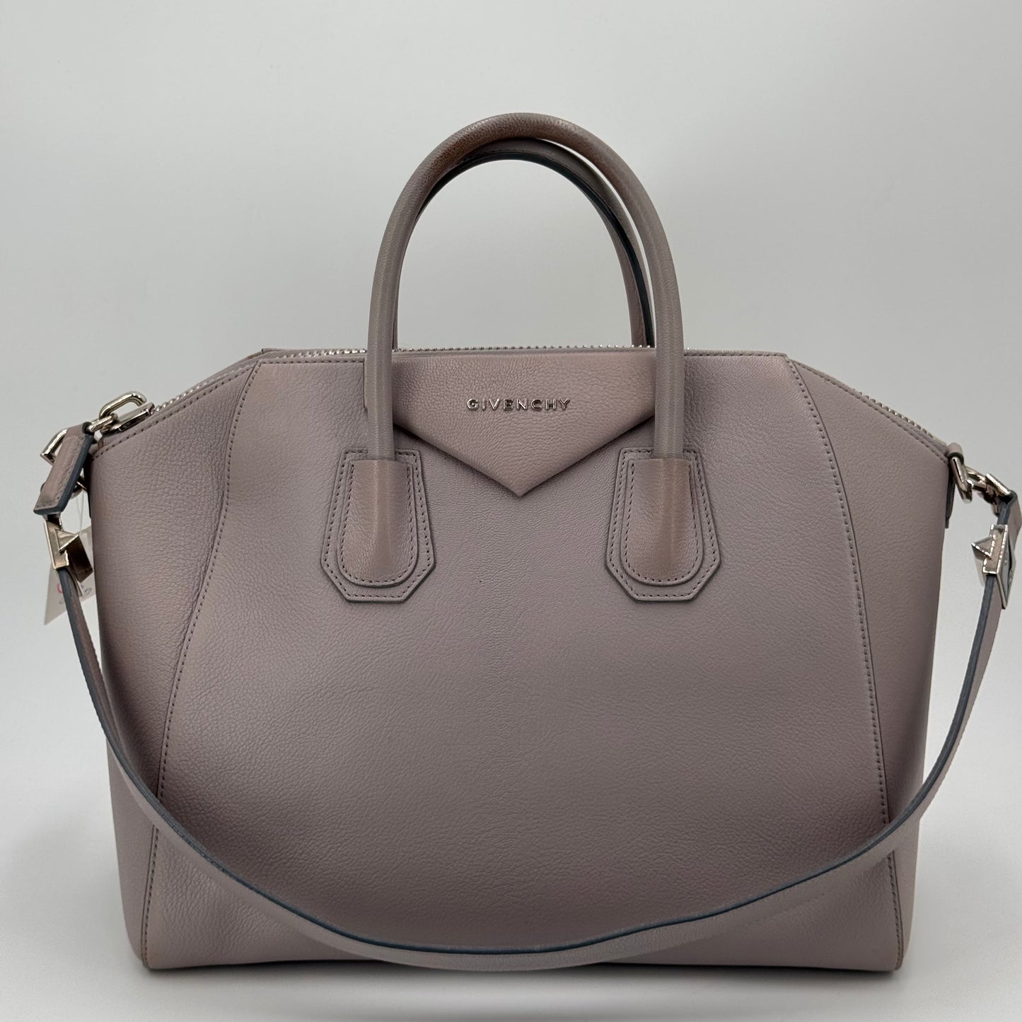 Givenchy Antigona GM