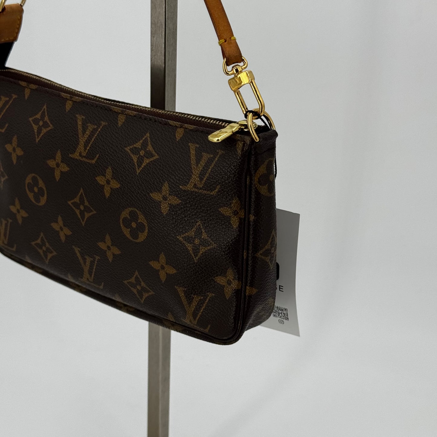Louis Vuitton pochette accessoires