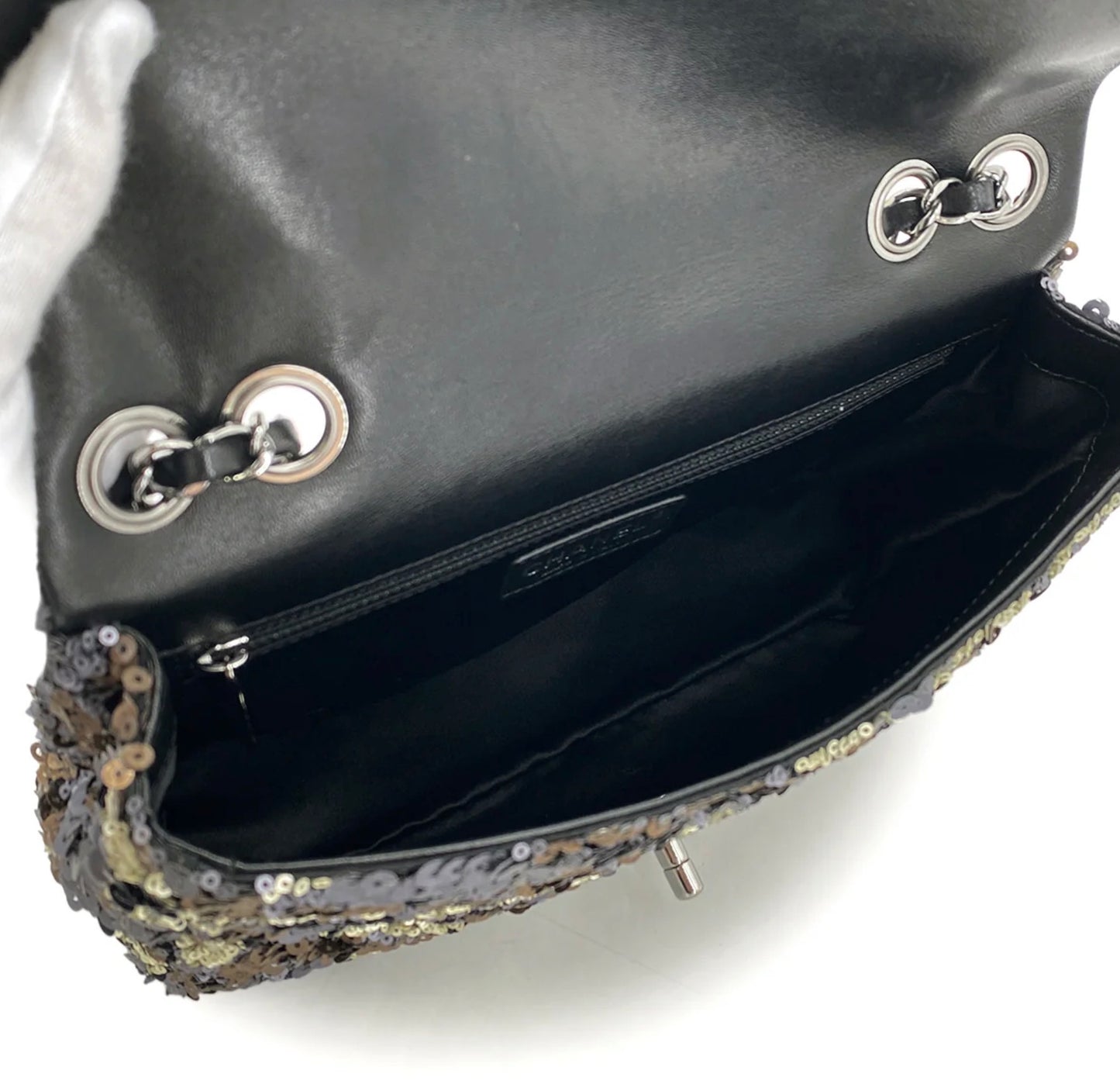 Chanel Edition Limitée - Sequins