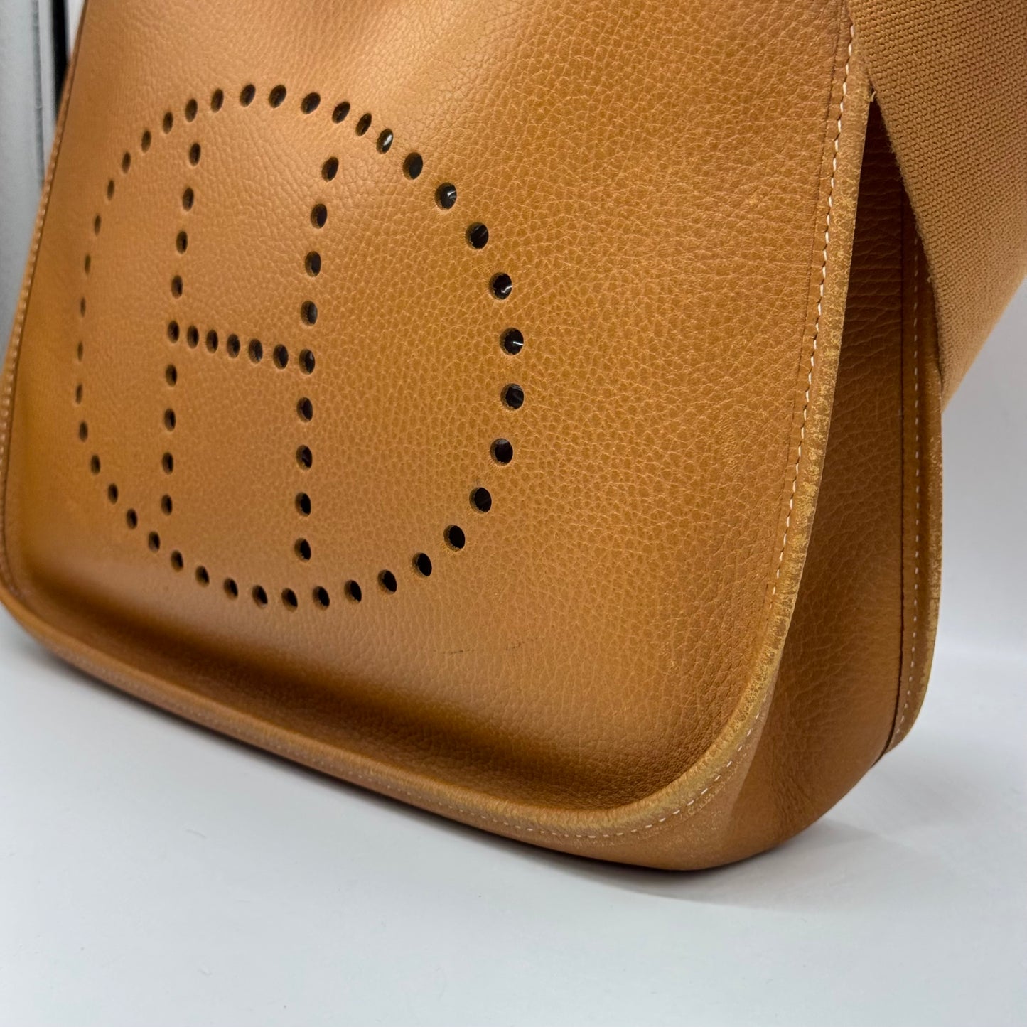 Hermès Evelyne