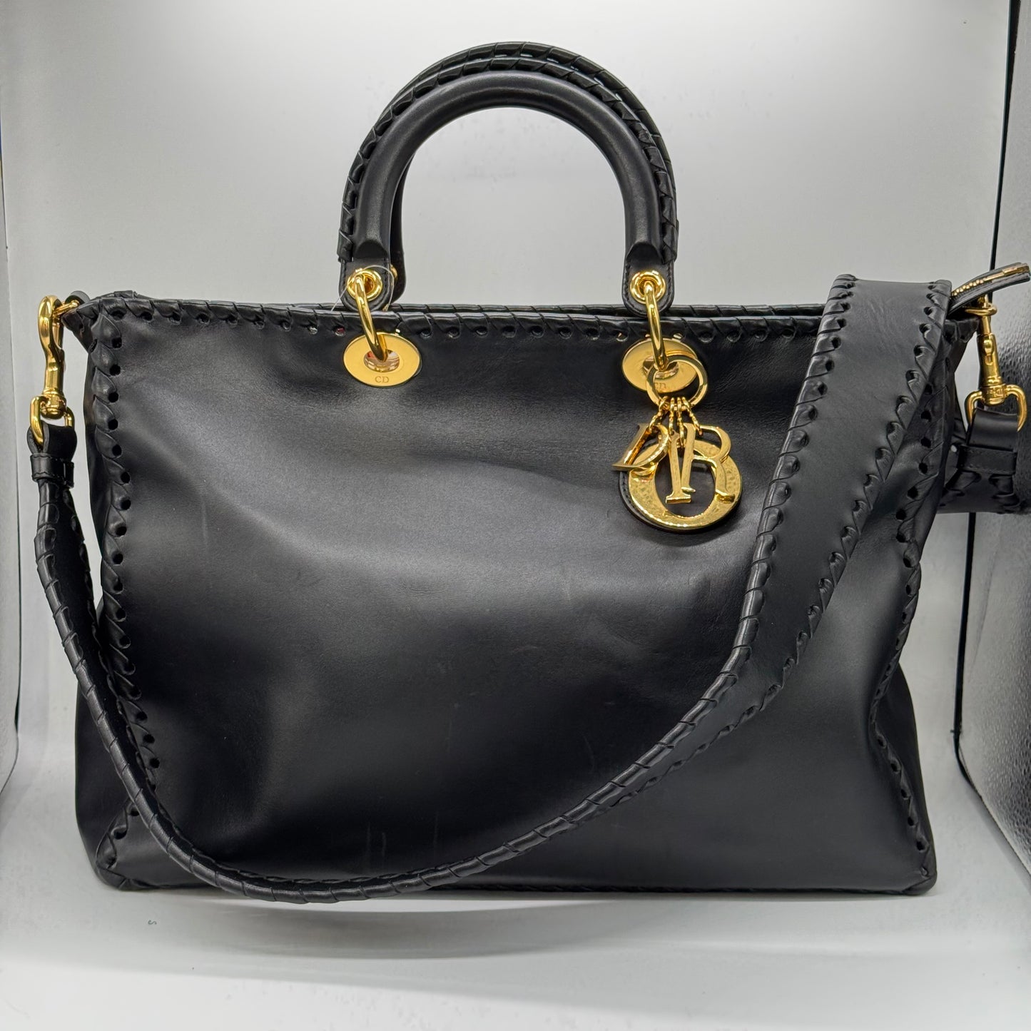 Dior Shopping