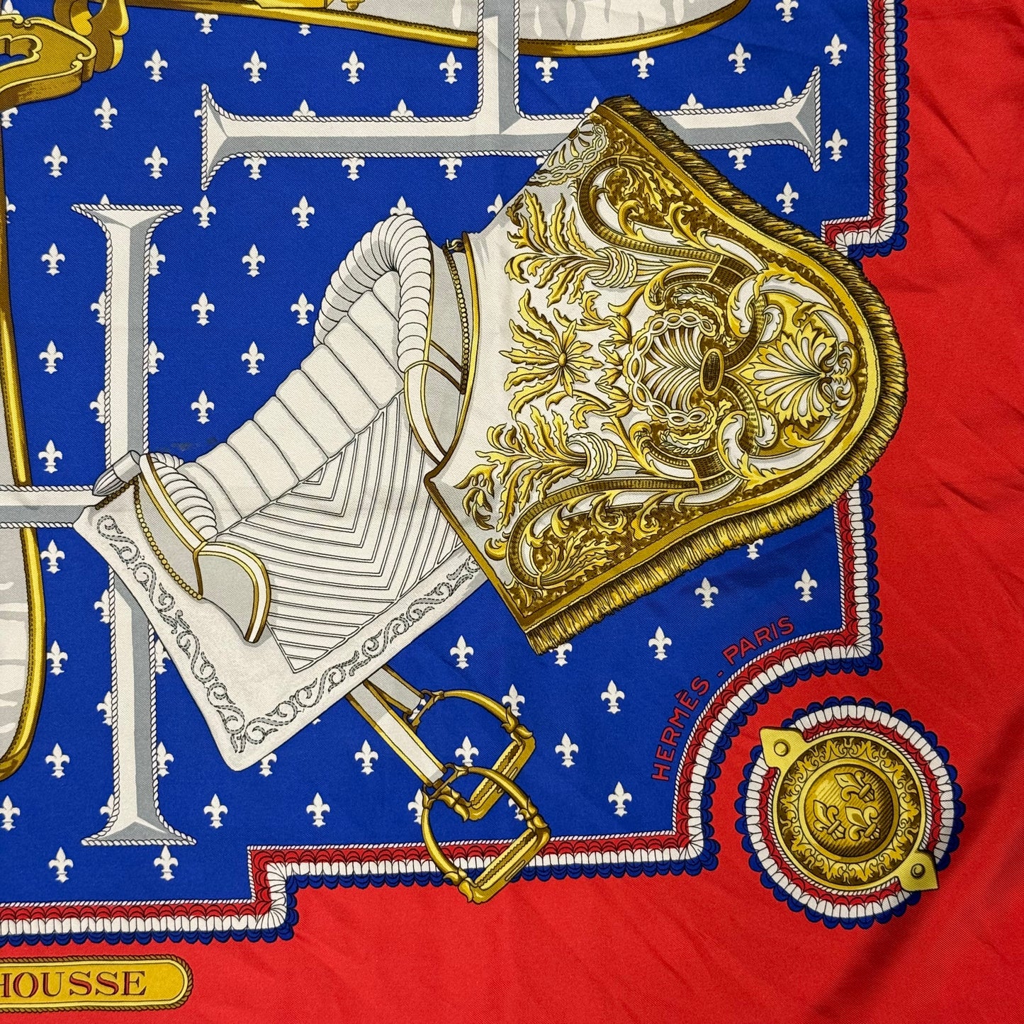 Hermès Carré “ Settle a House “