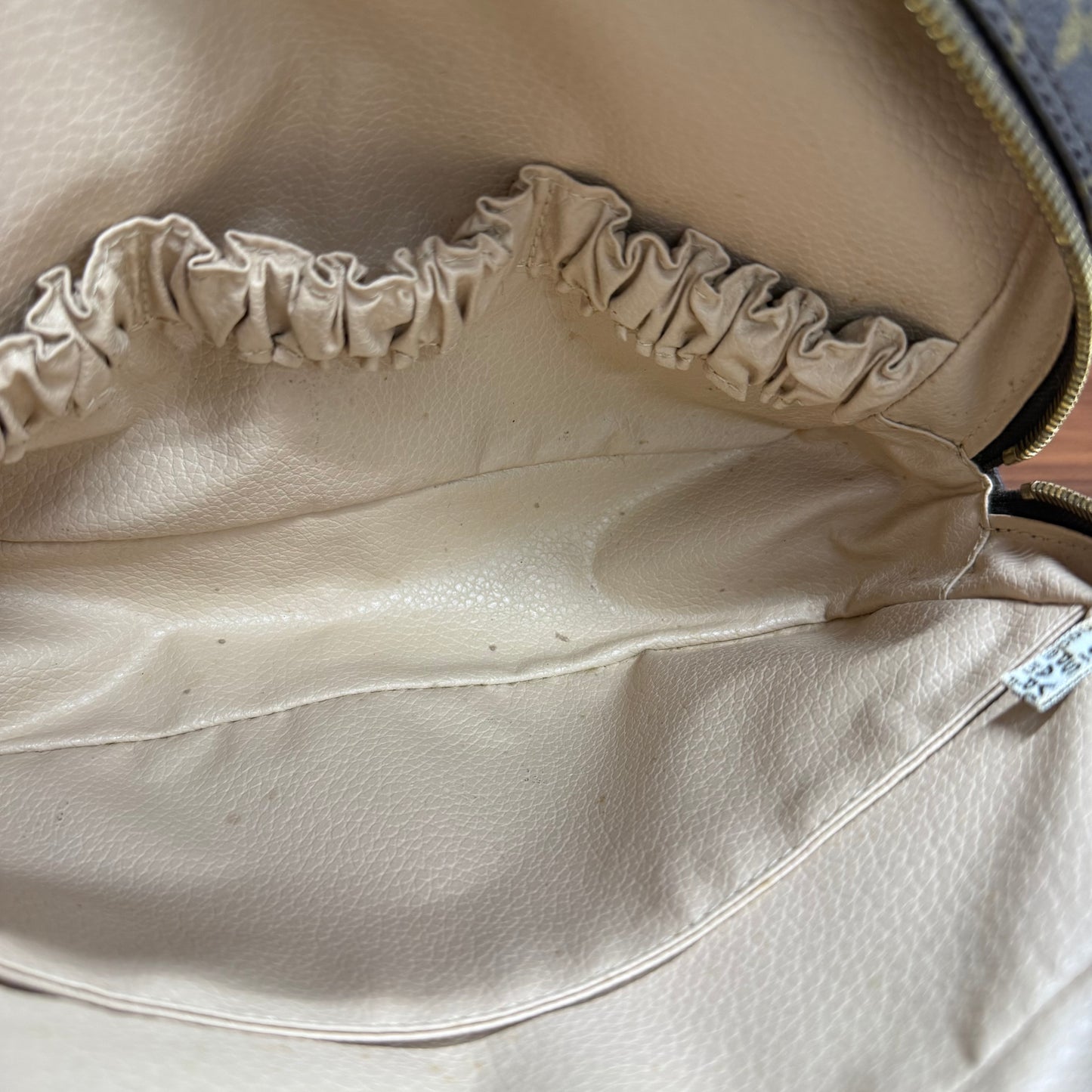 Louis Vuitton - Trousse
