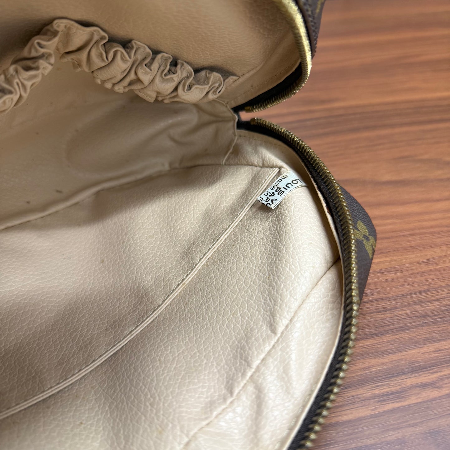 Louis Vuitton - Trousse