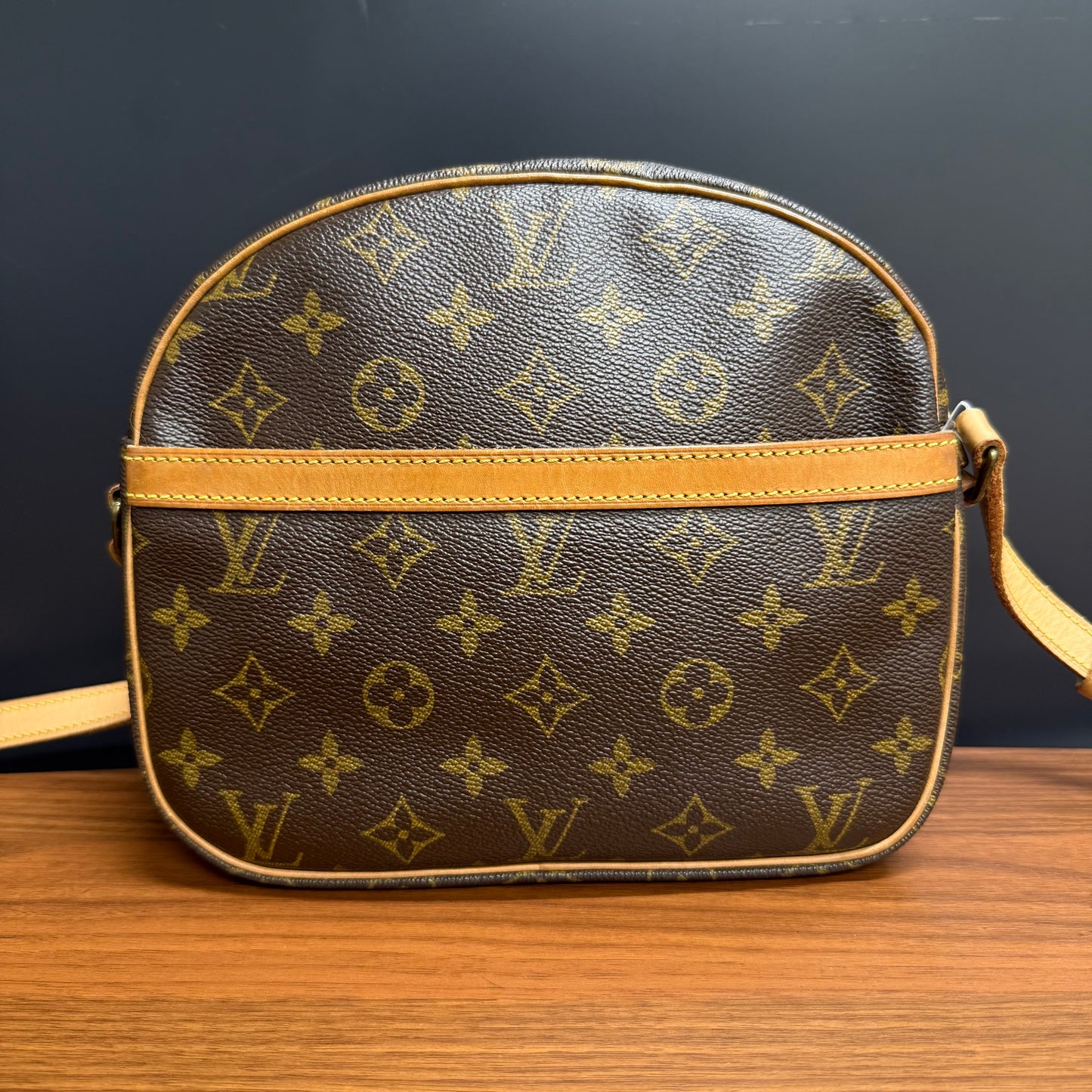 Louis Vuitton - Senlis