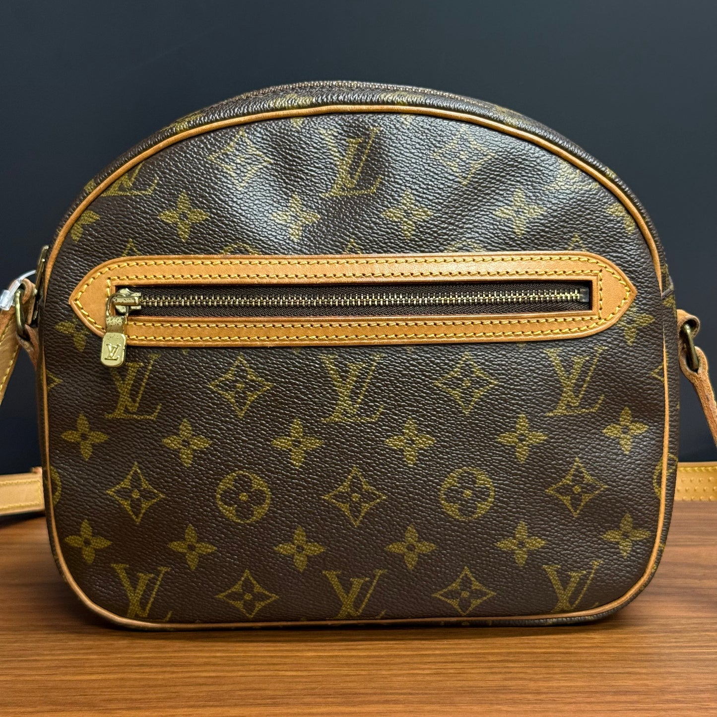 Louis Vuitton - Senlis
