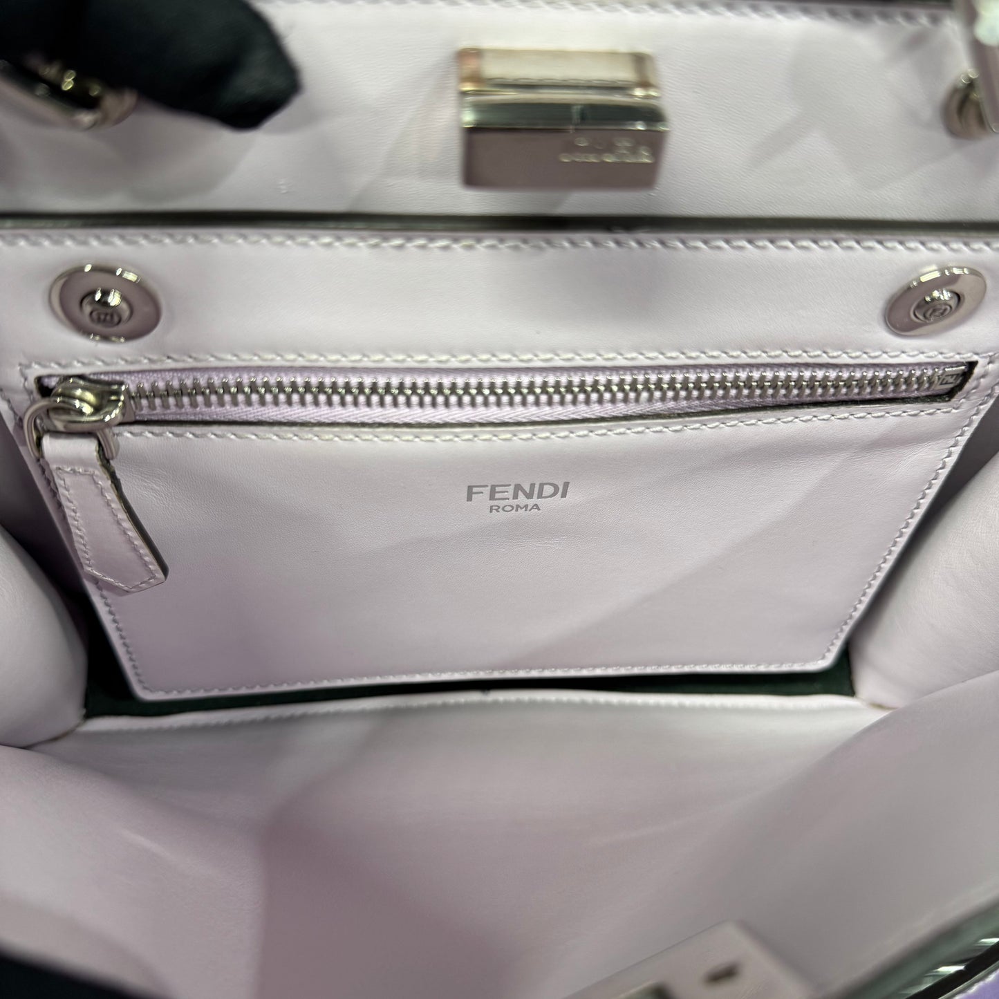 Fendi Peekaboo IseeU