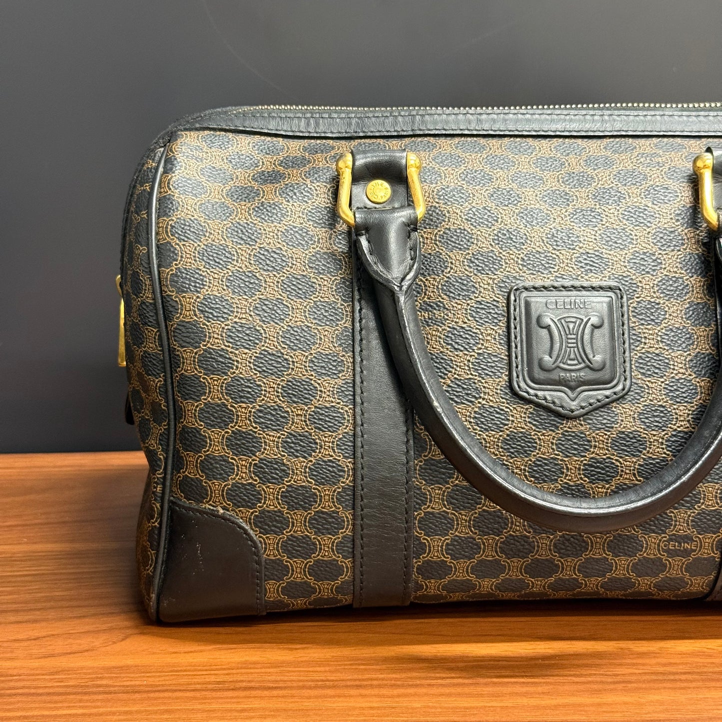 Céline Boston - 30 Black