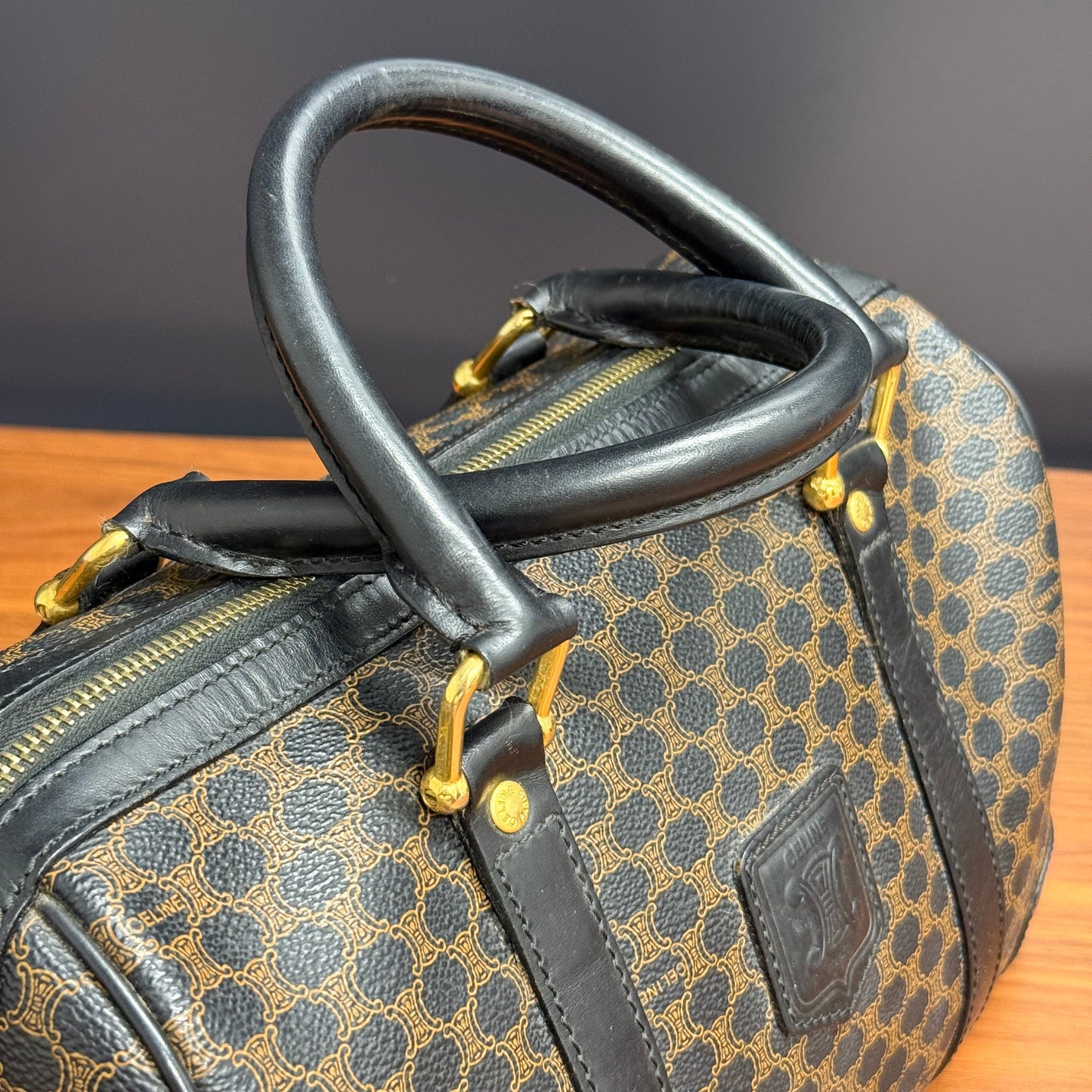Céline Boston - 30 Black