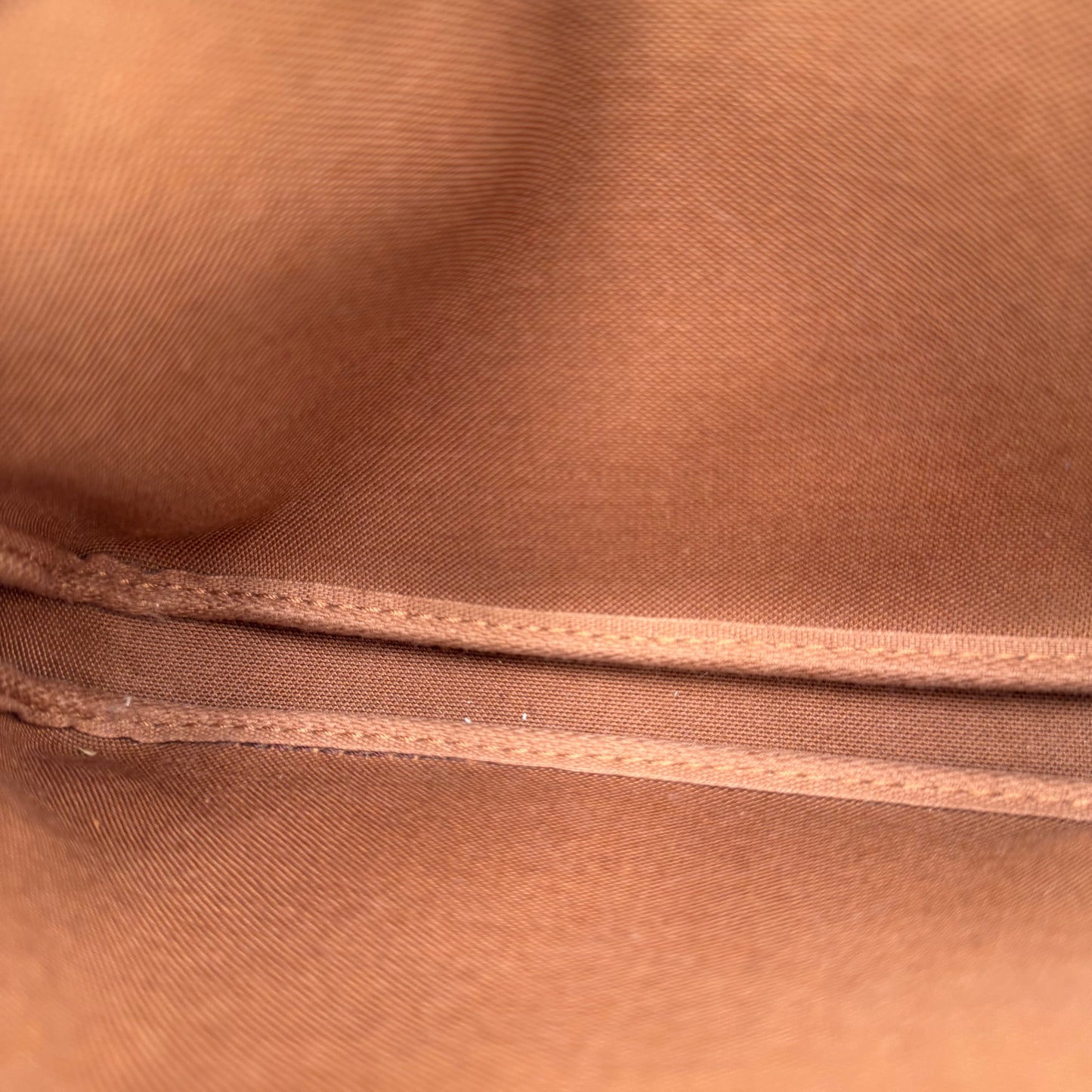 Louis Vuitton Pochettes accessoires