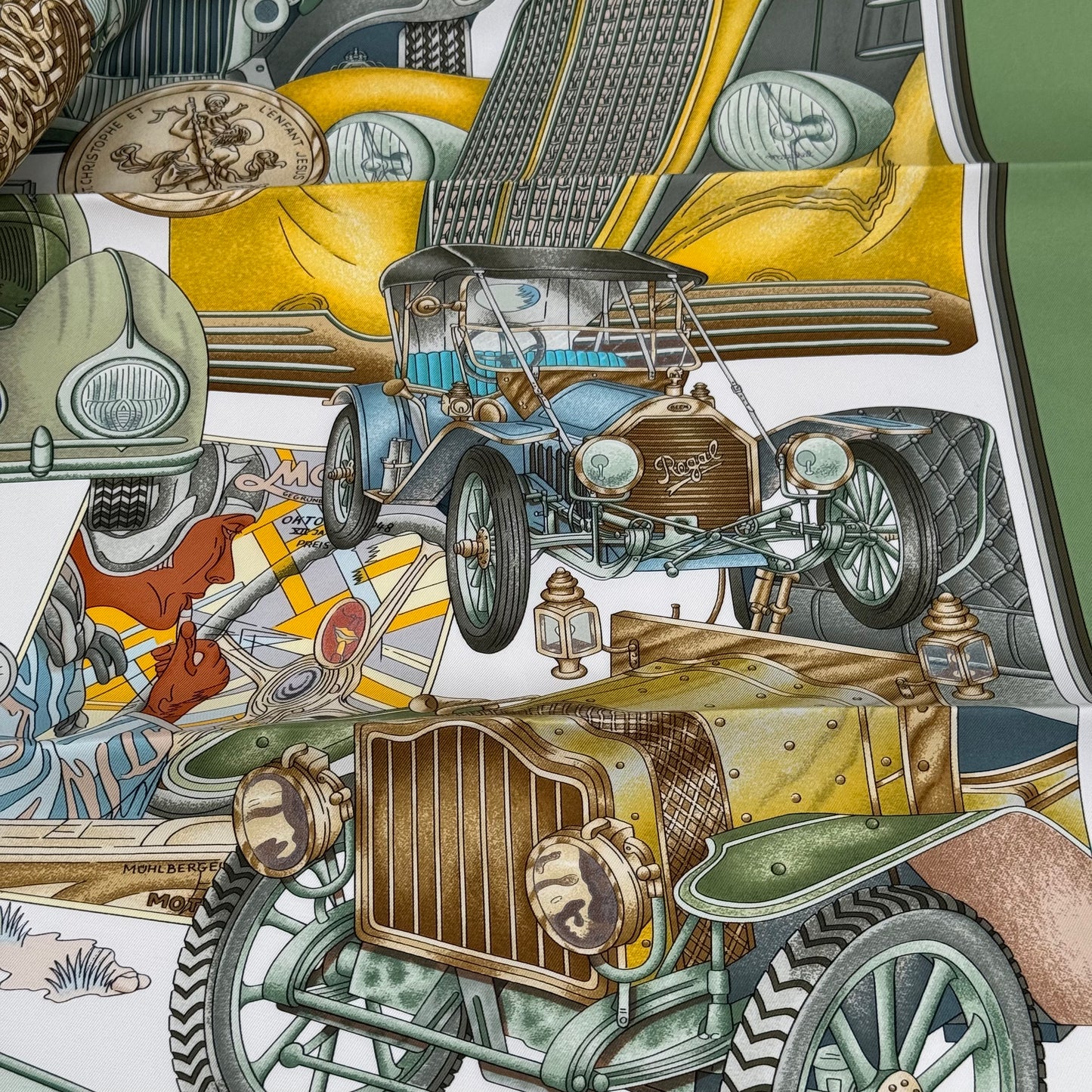 Hermès Carré "ST.CHRISTOPHE et L'ENFANT JÉSUS"