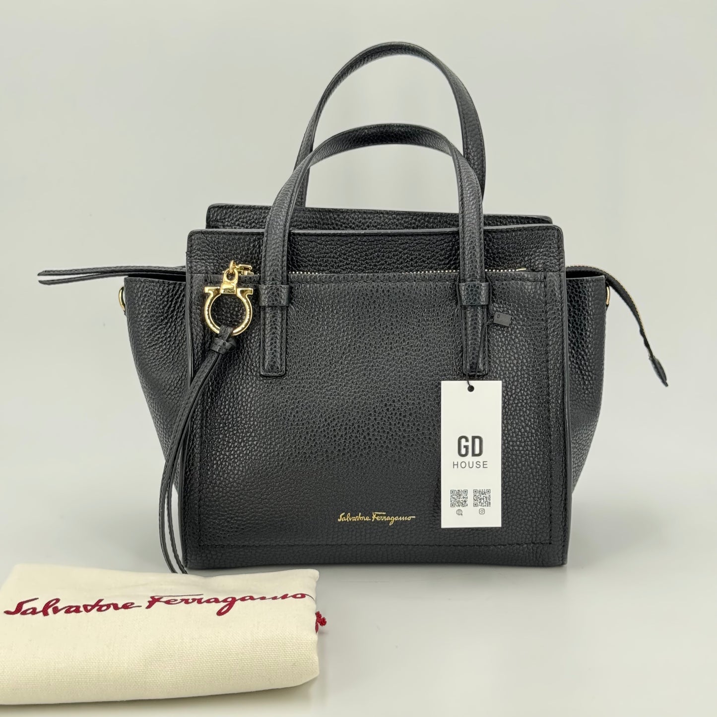 Salvatore Ferragamo Shopping