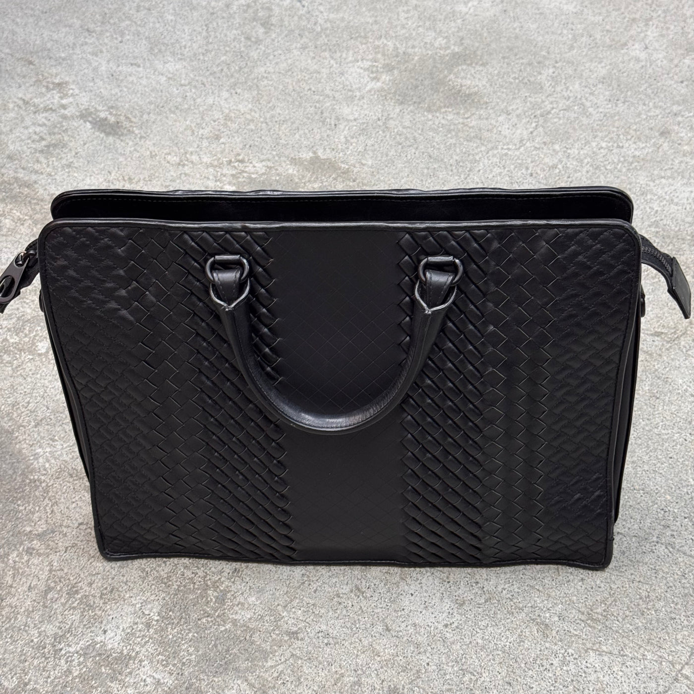 Bottega Veneta Porte documents
