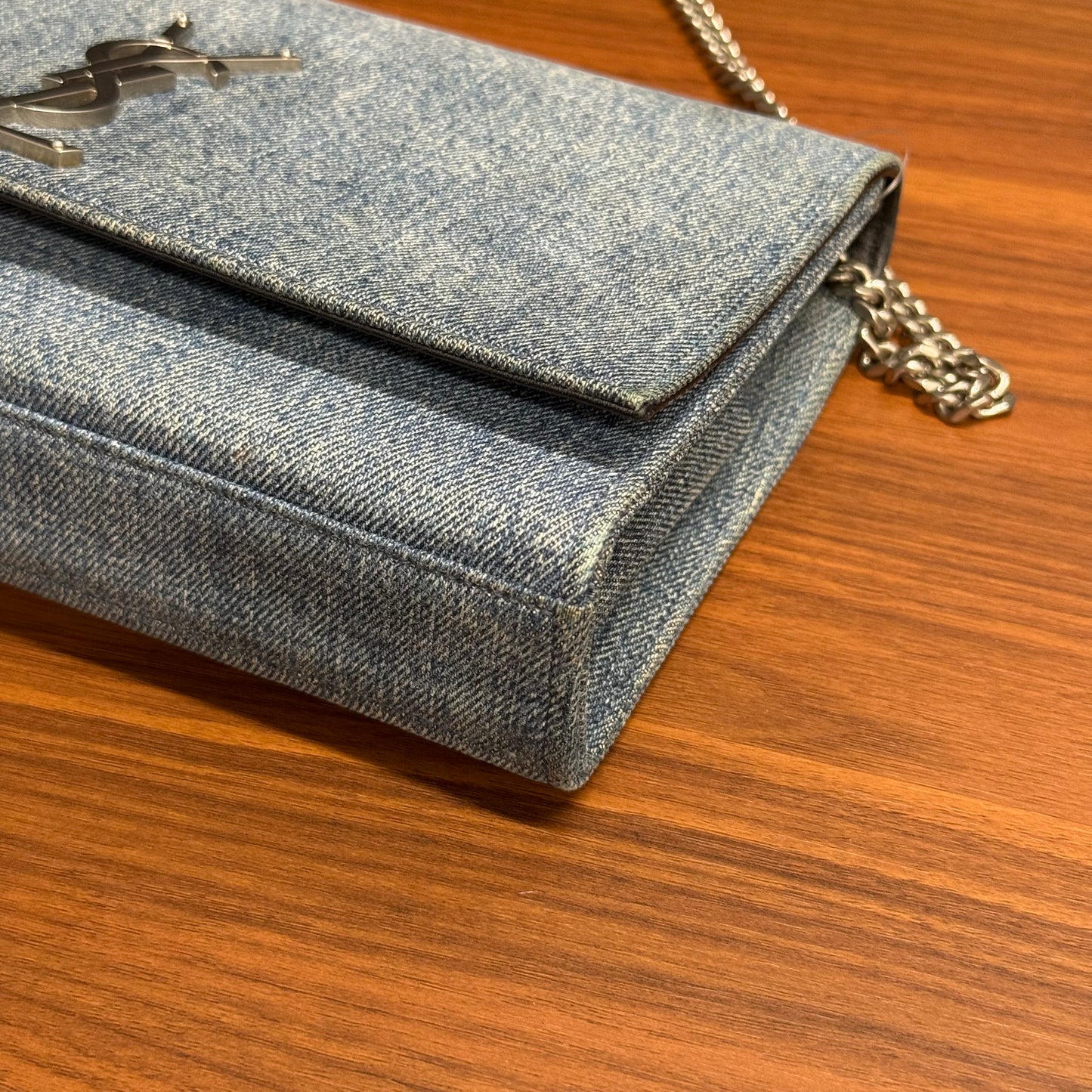 Yves Saint-Laurent Kate MM