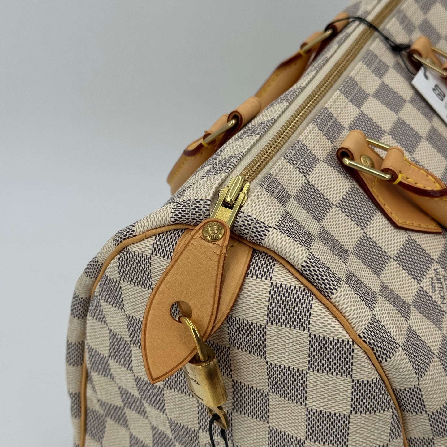 Louis Vuitton Speedy 30