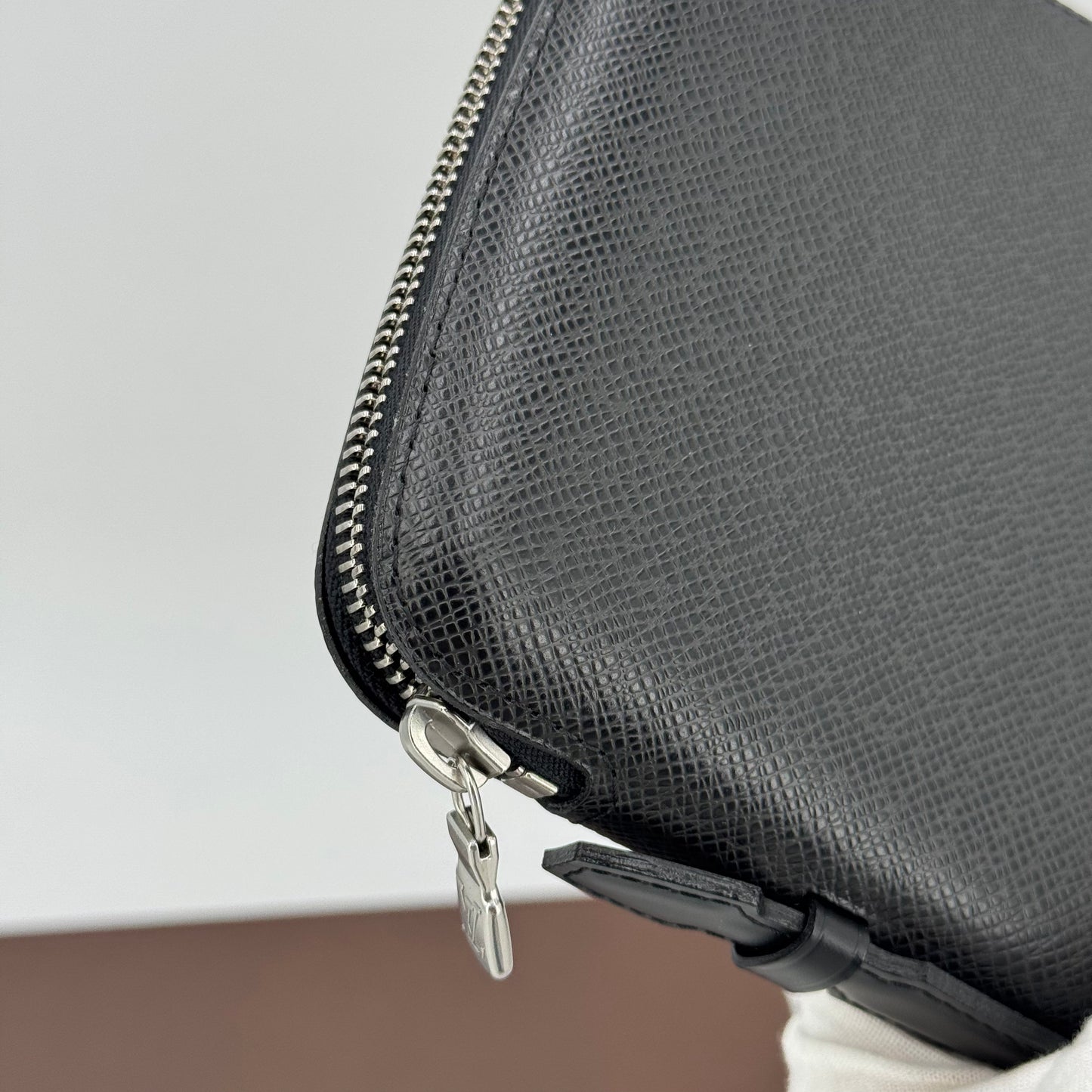 Louis Vuitton Porte documents de voyage