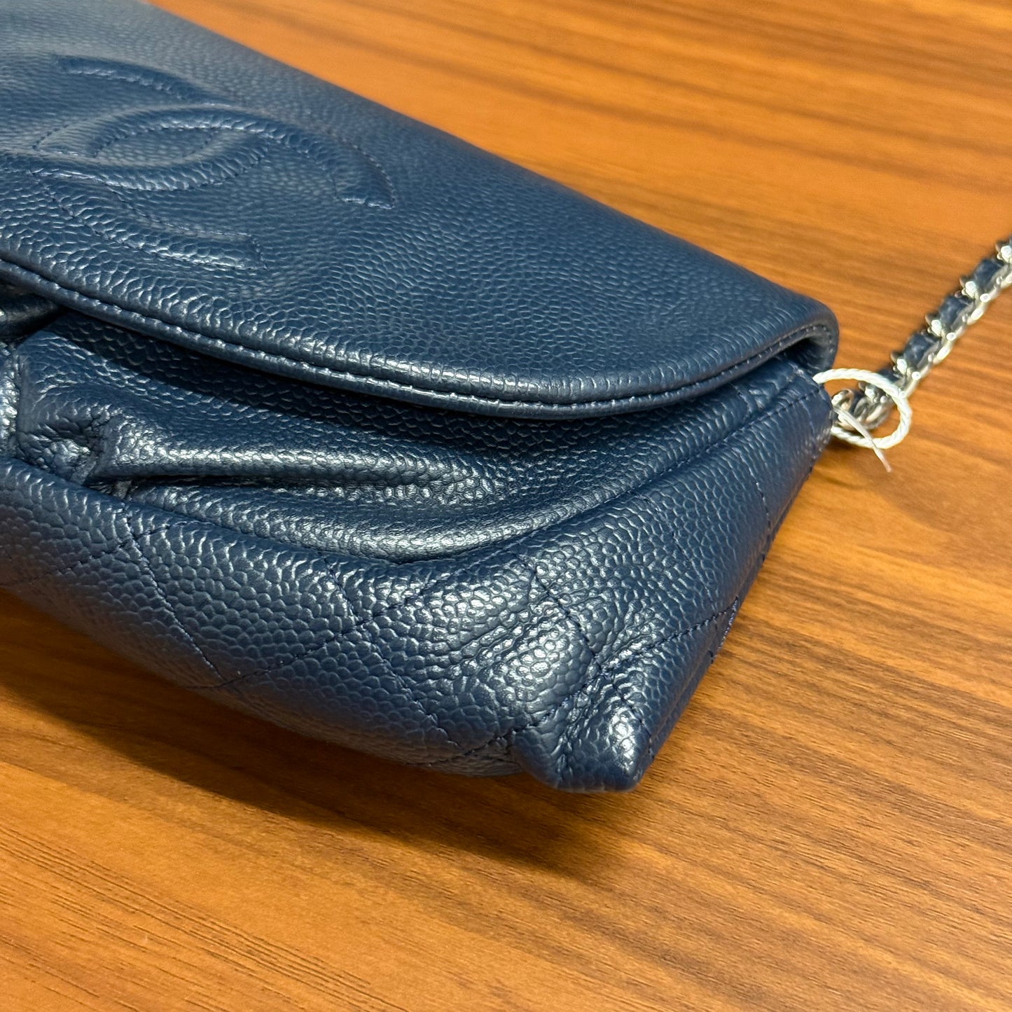 Chanel Wallet on chain
