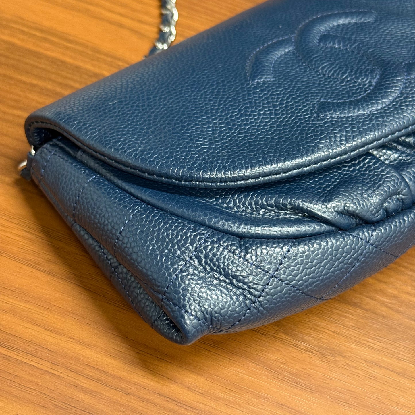 Chanel Wallet on chain