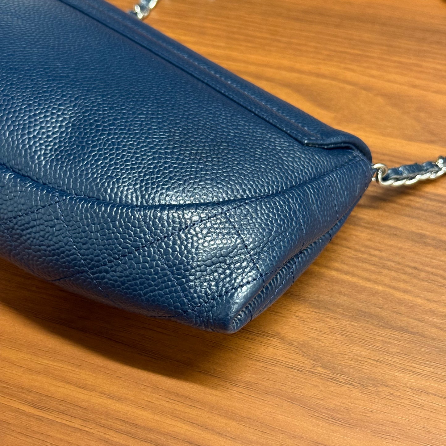 Chanel Wallet on chain
