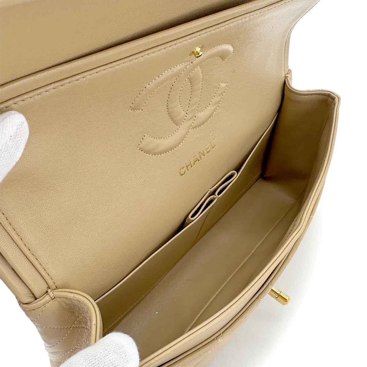 Chanel Timeless 1112 - Beige