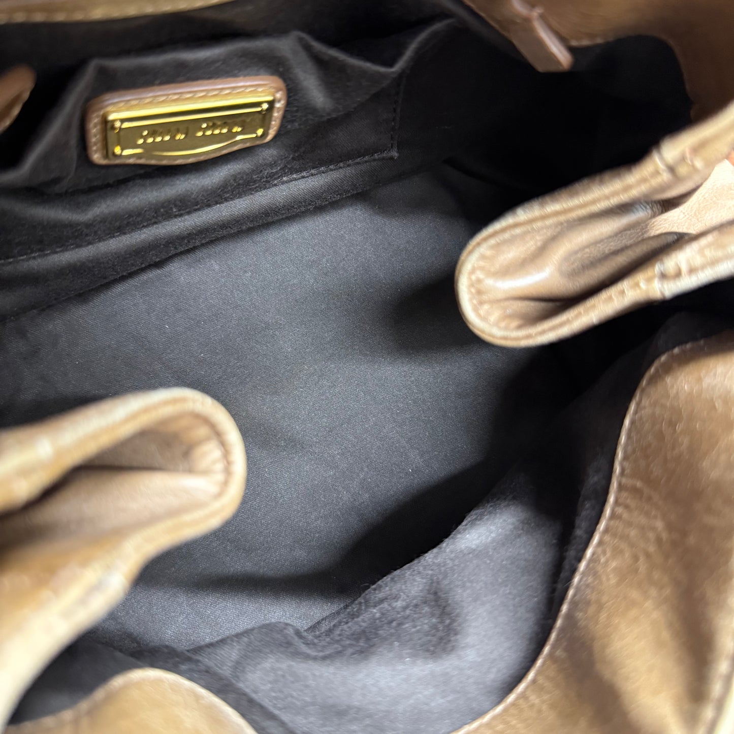 Miu Miu Petit shopping