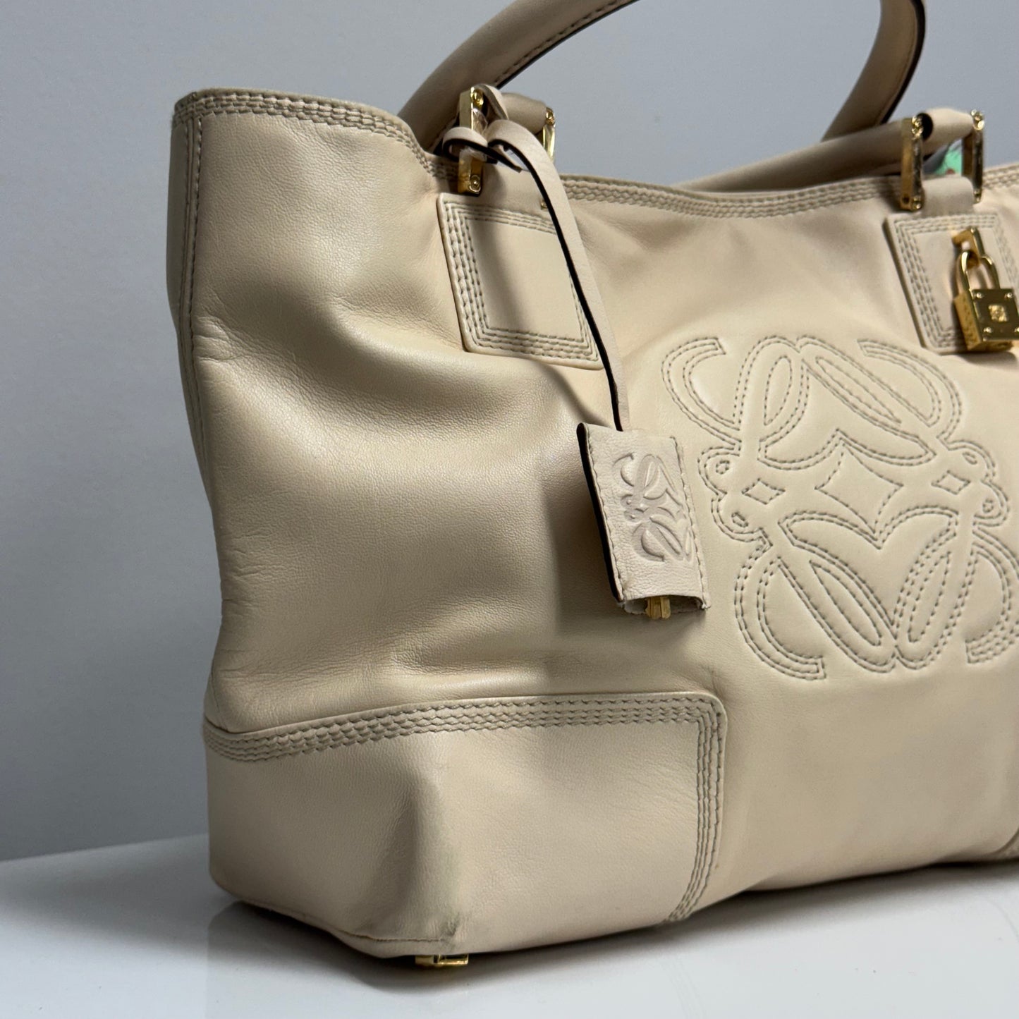 Loewe Shopping