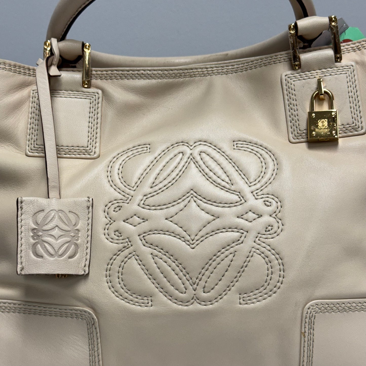 Loewe Shopping