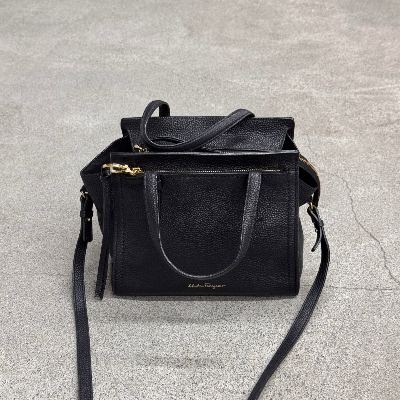 Salvatore Ferragamo Petit Shopping