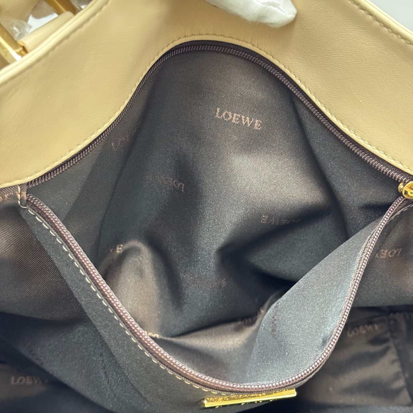 Loewe Shopping