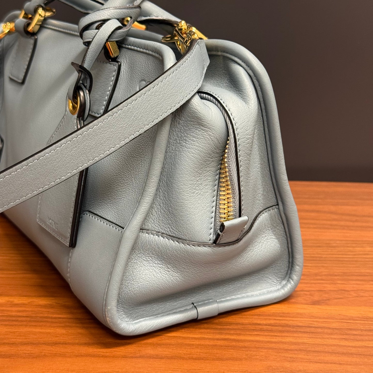 Loewe Amazona