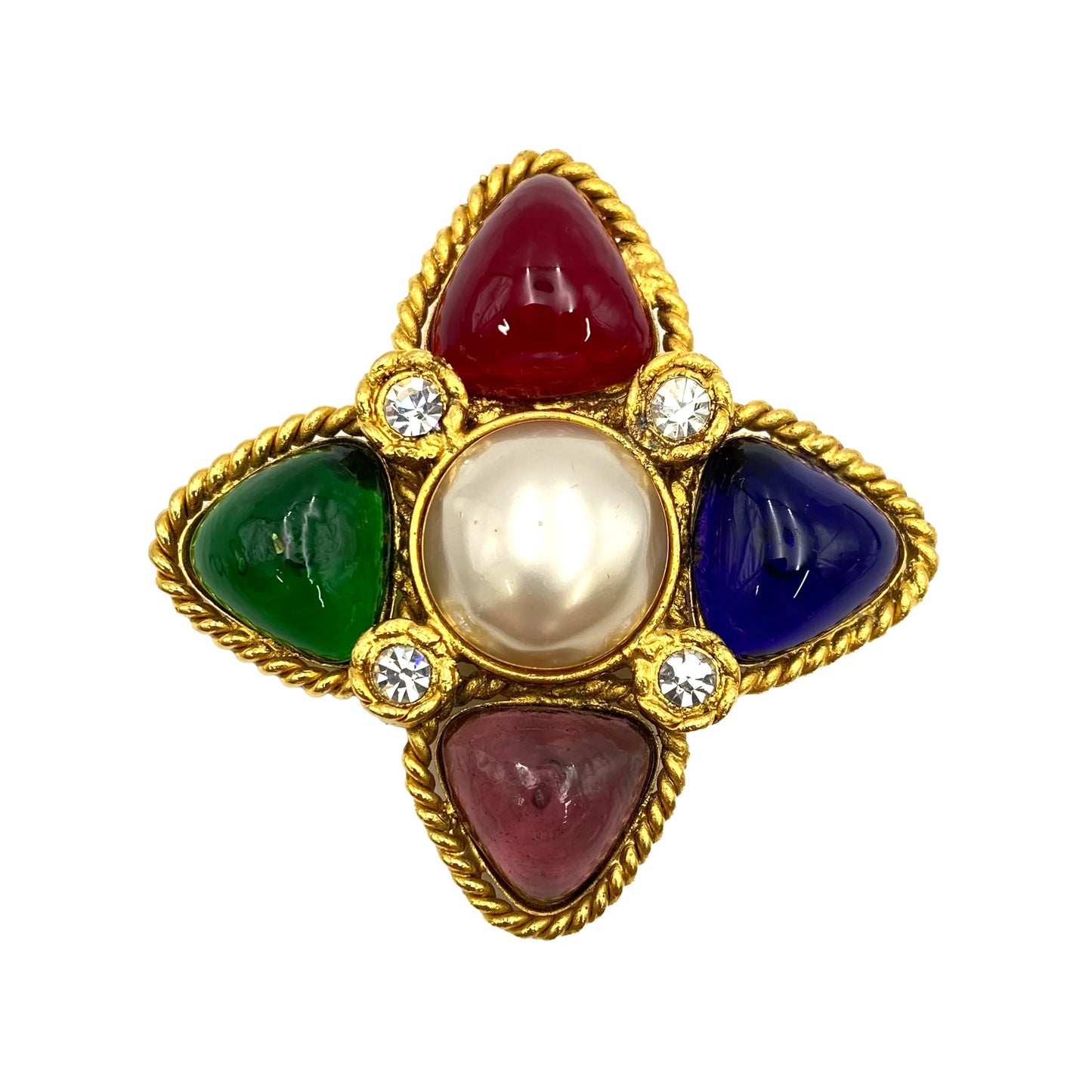 Chanel Broche