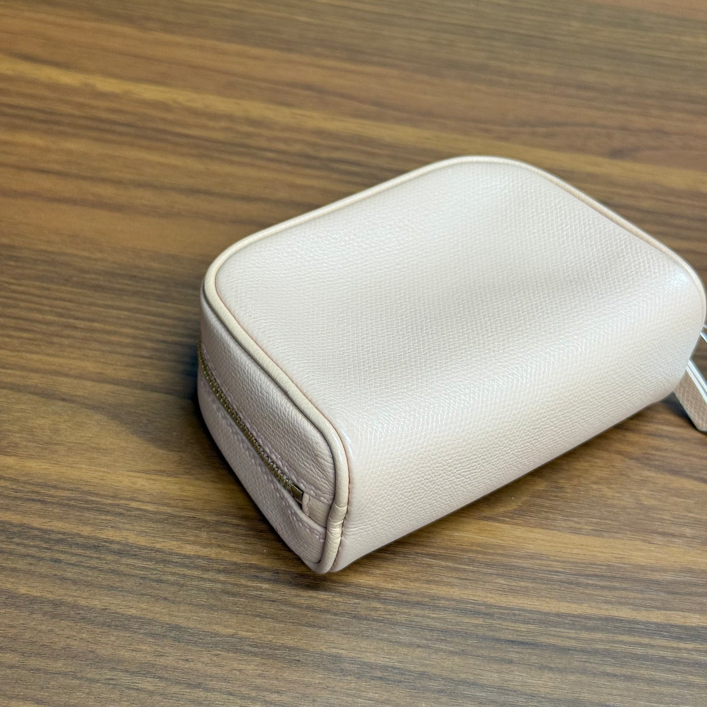 Chanel Pochette