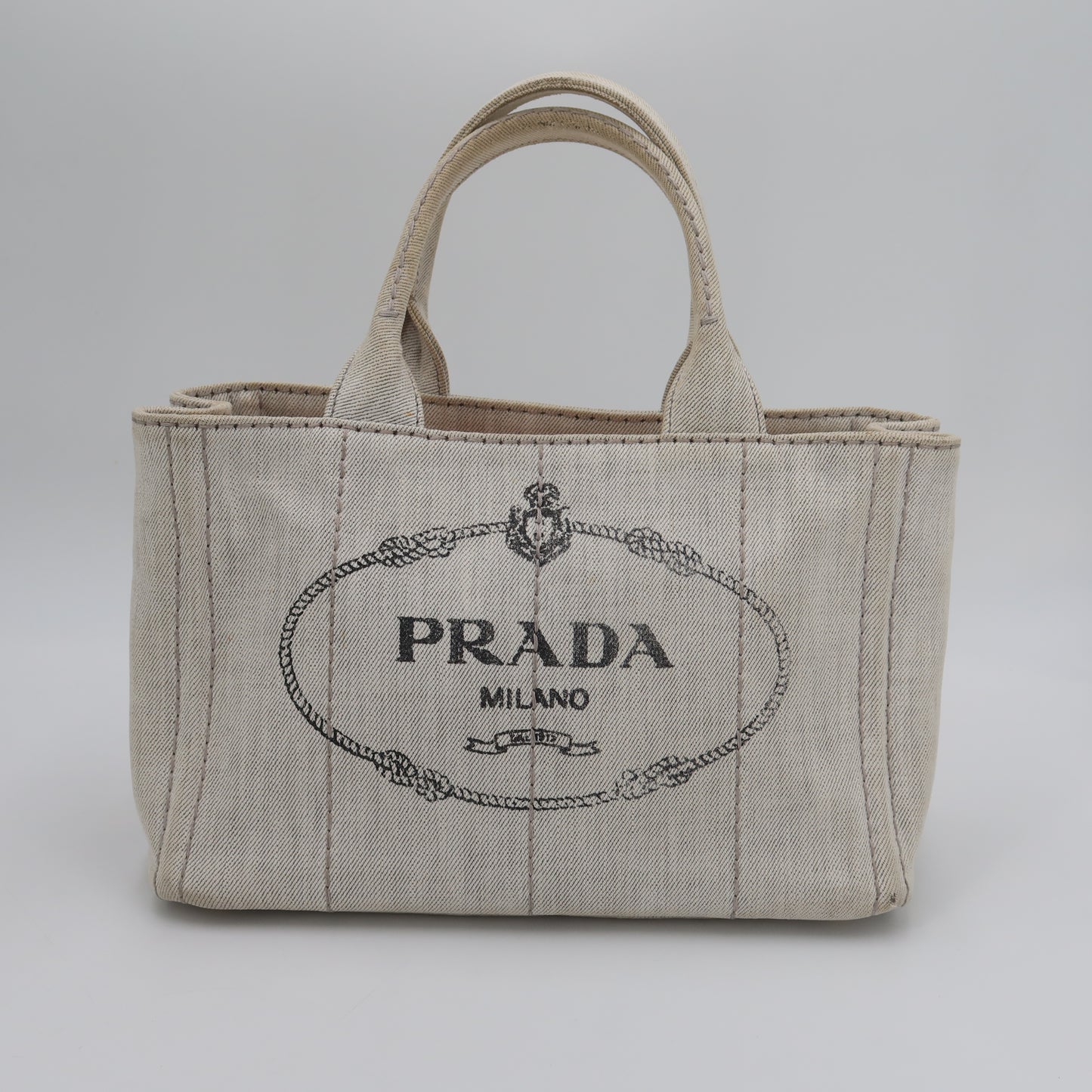 Prada Canapa PM