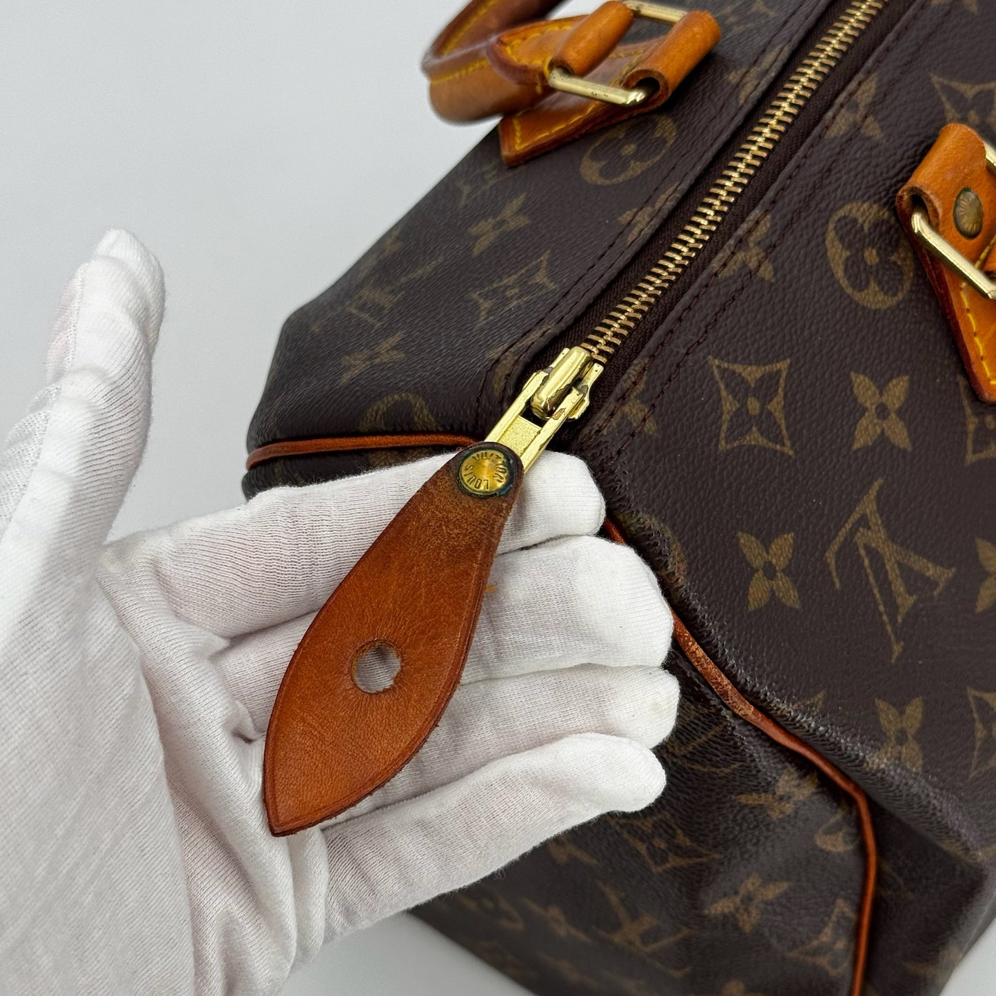 Louis Vuitton Speedy 30