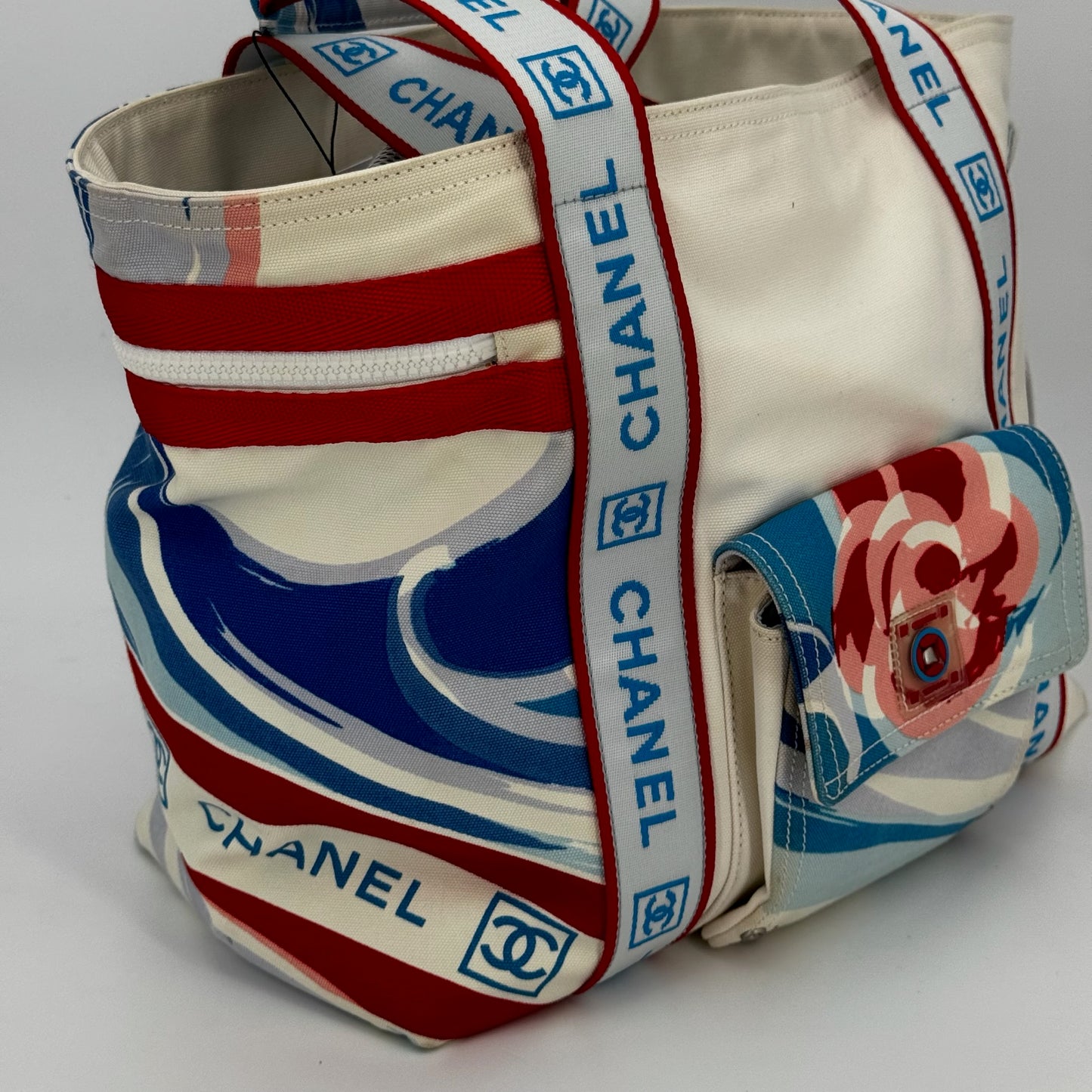 Chanel Surf Travel