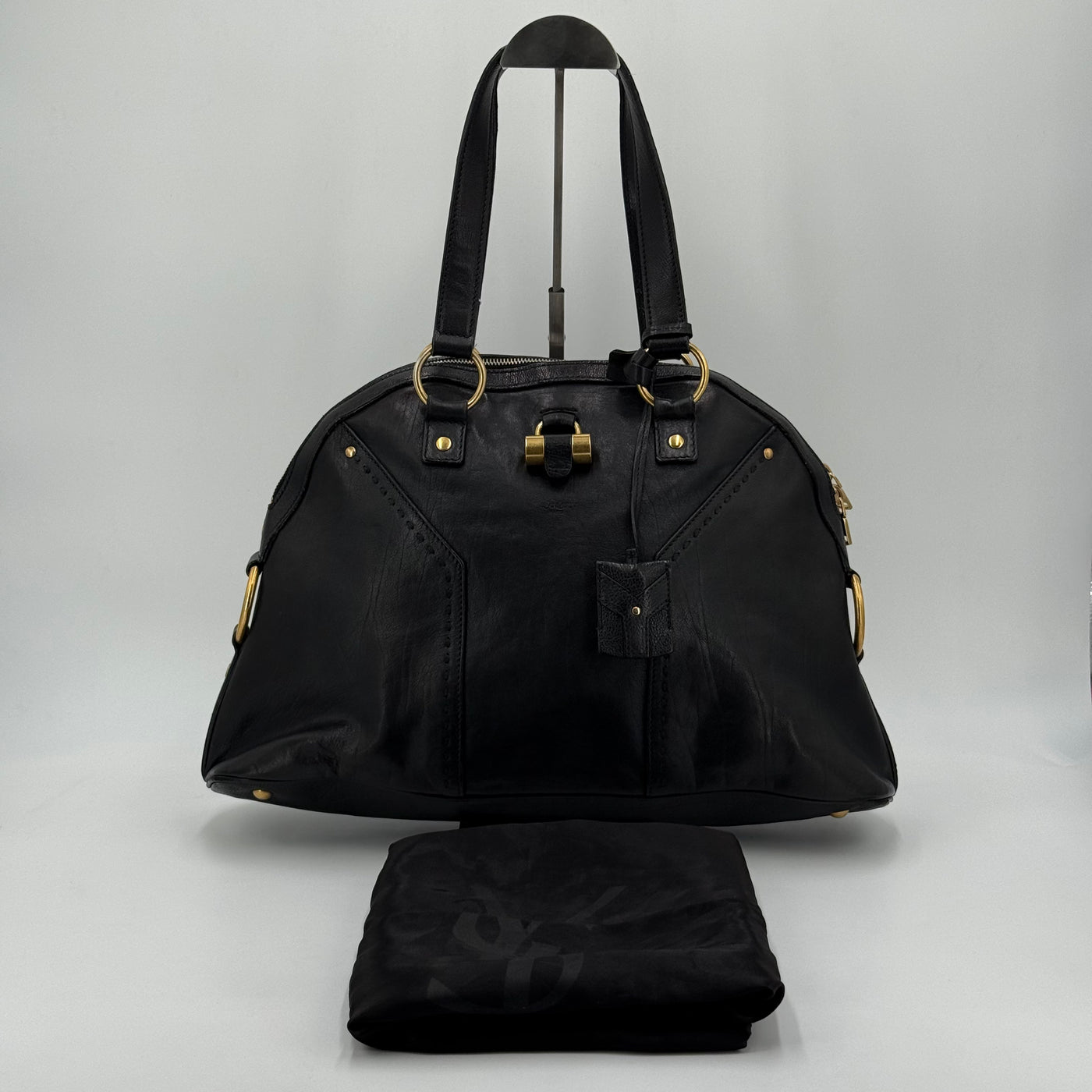 Yves Saint-Laurent Muse