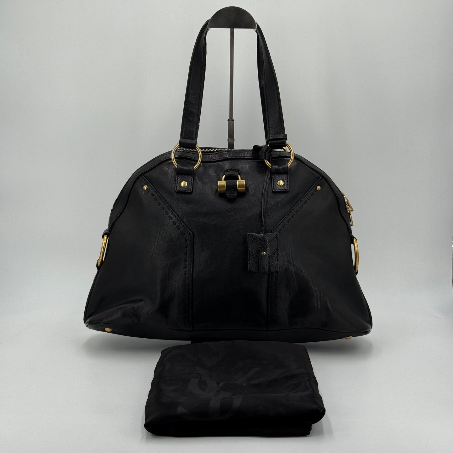 Yves Saint-Laurent Muse
