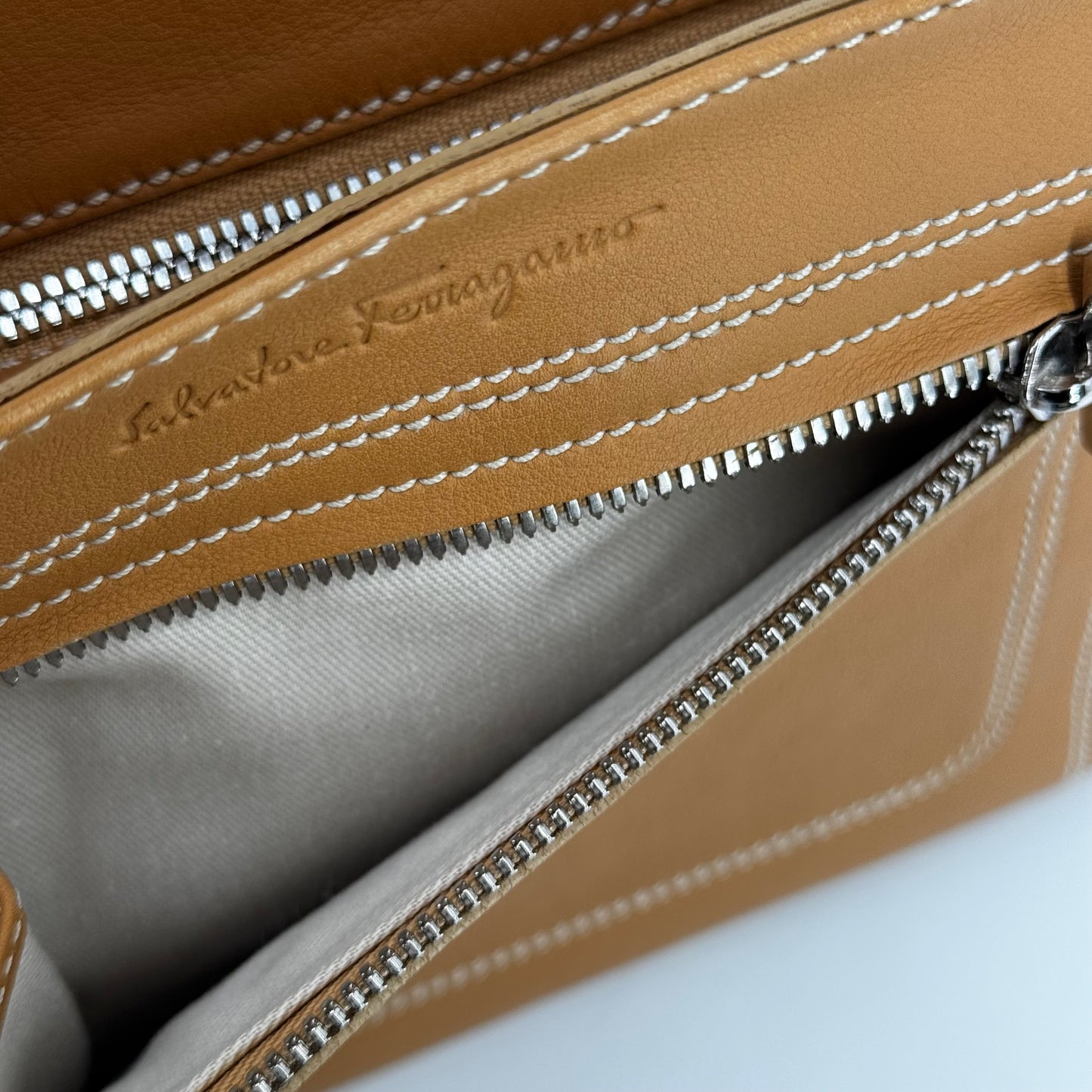 Salvatore Ferragamo Hobo