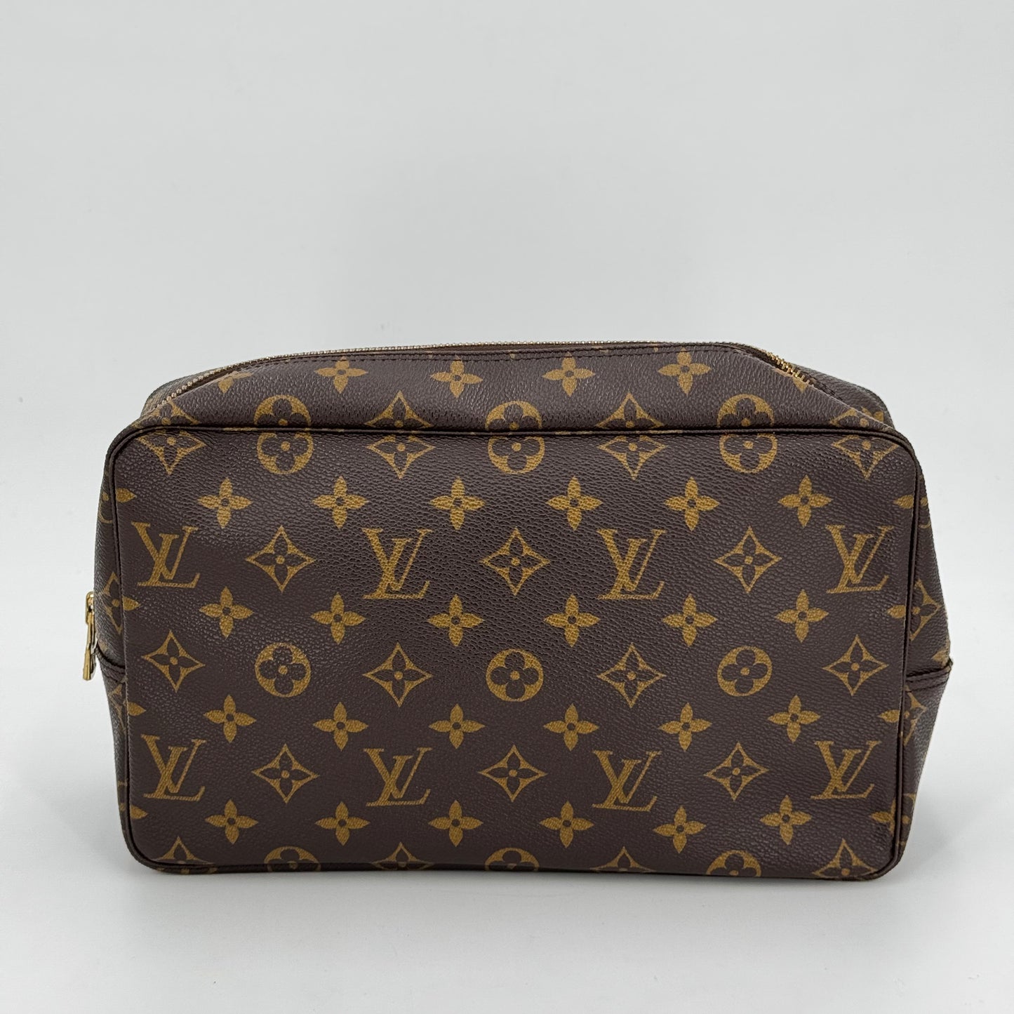 Louis Vuitton Trousse cosmétique