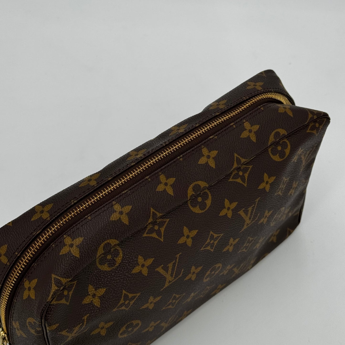 Louis Vuitton Trousse cosmétique