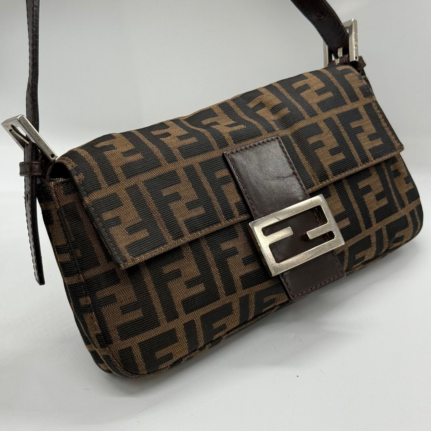 Fendi Baguette