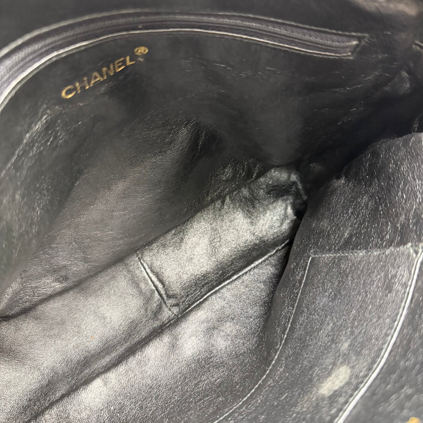 Chanel camera kaki