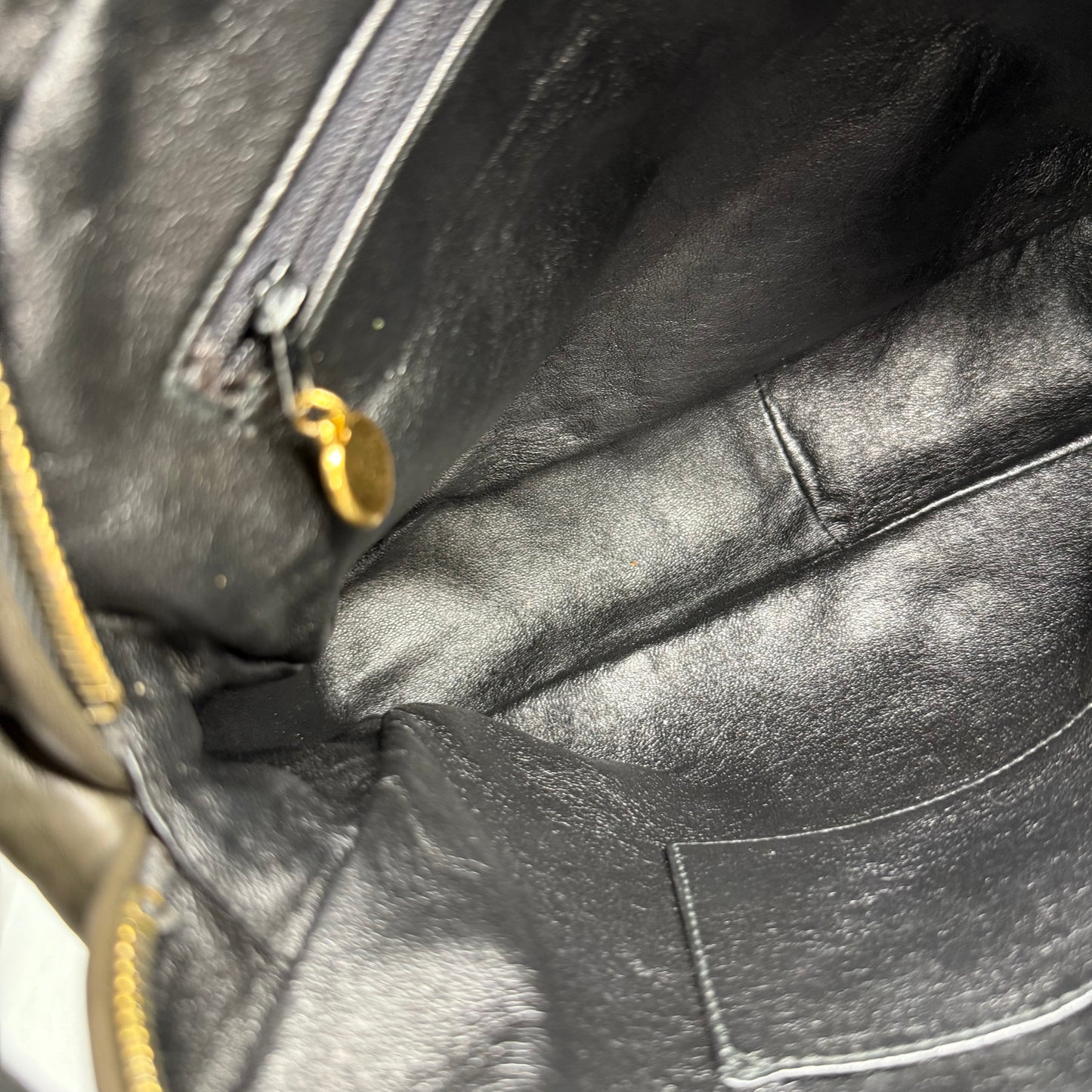 Chanel camera kaki