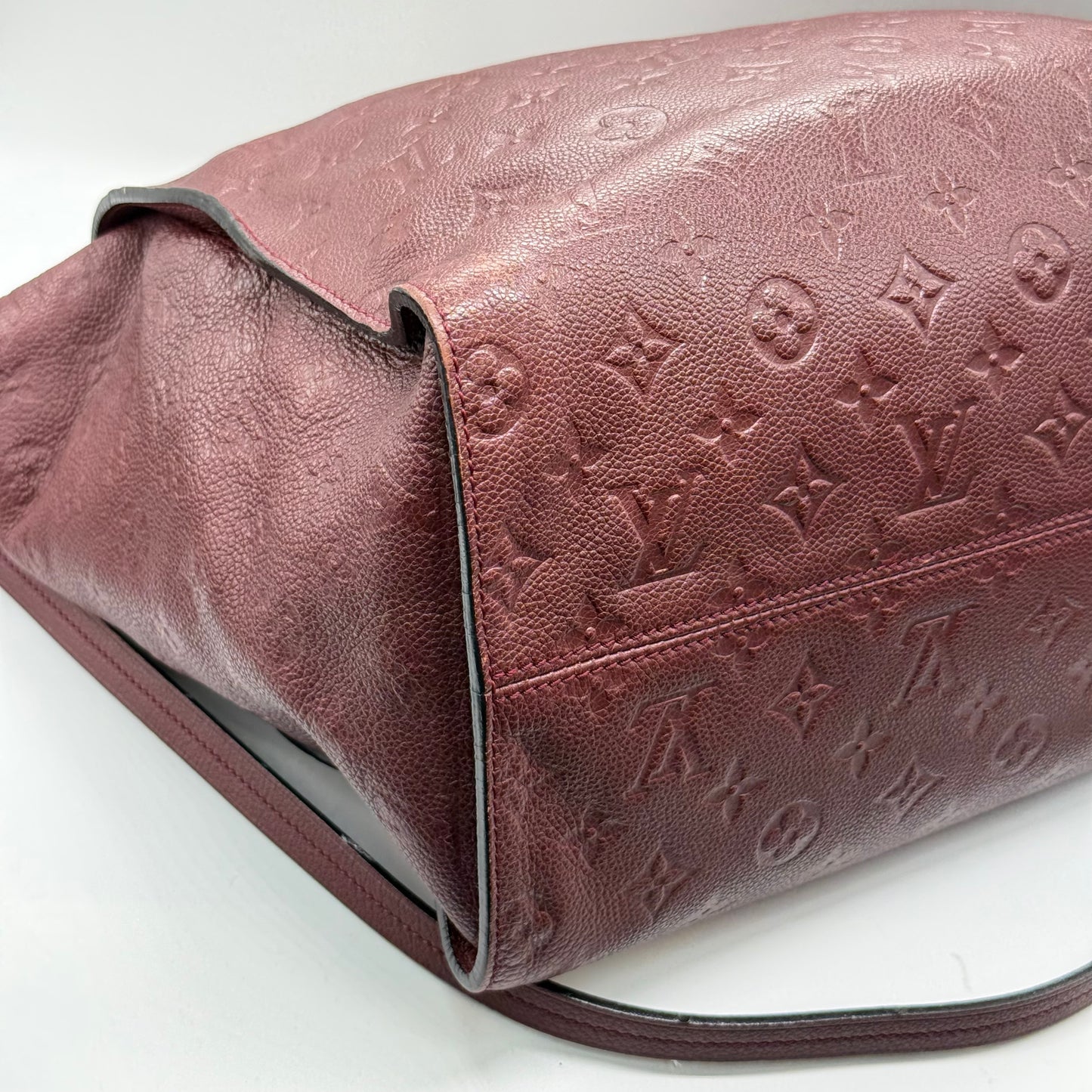 Louis Vuitton Lumineuse GM