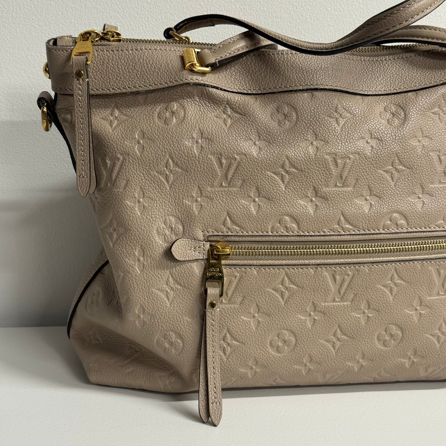 Louis Vuitton Empreinte Bastille