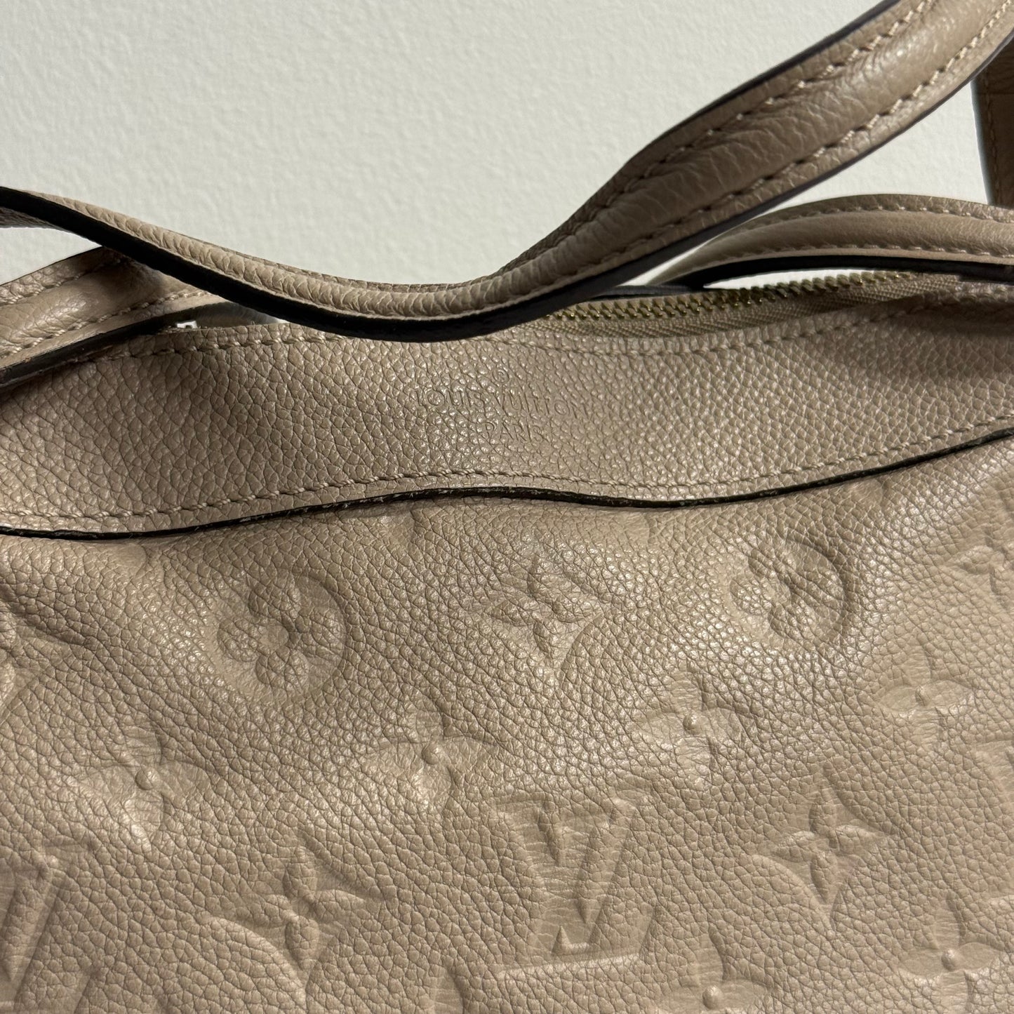 Louis Vuitton Empreinte Bastille