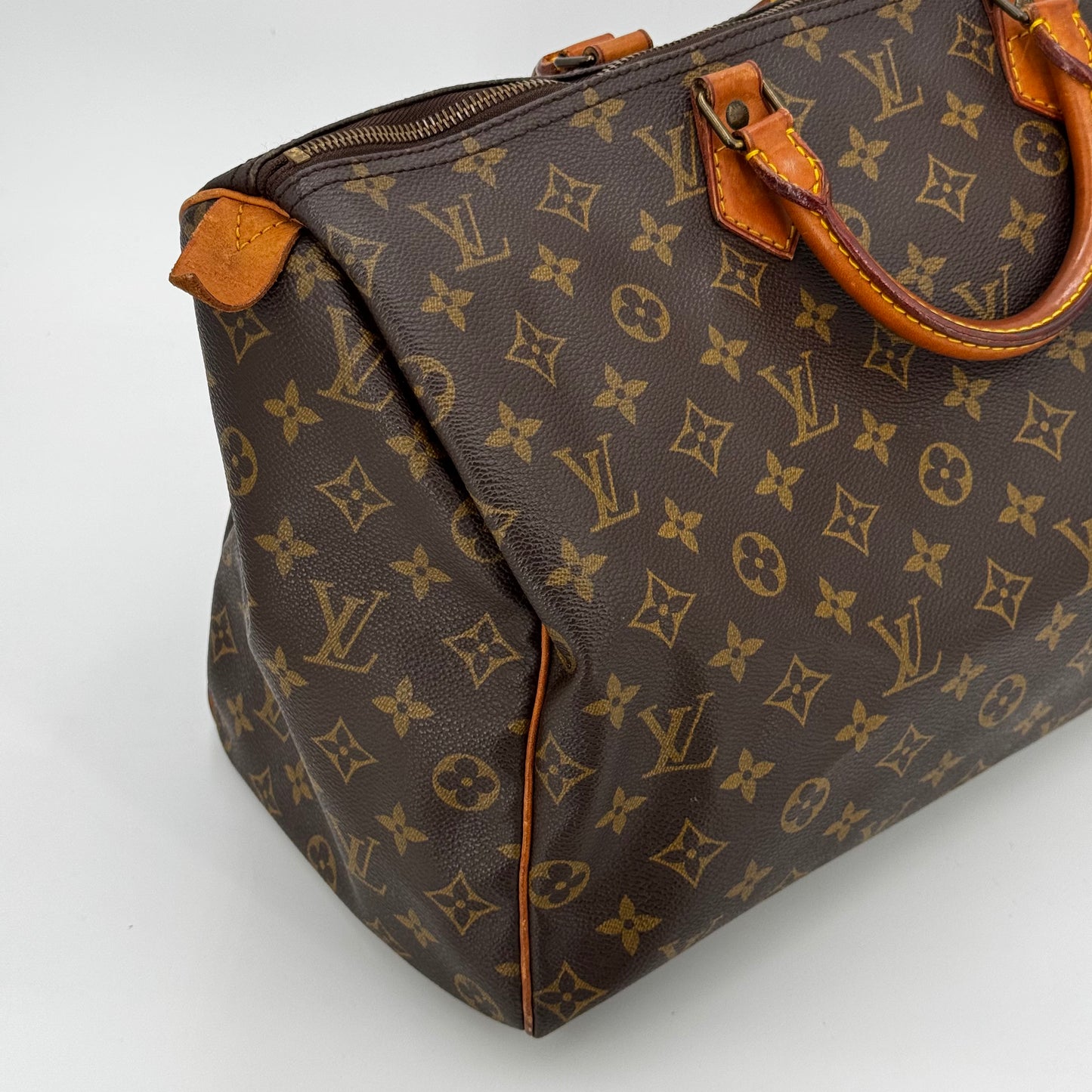 Louis Vuitton speedy 40