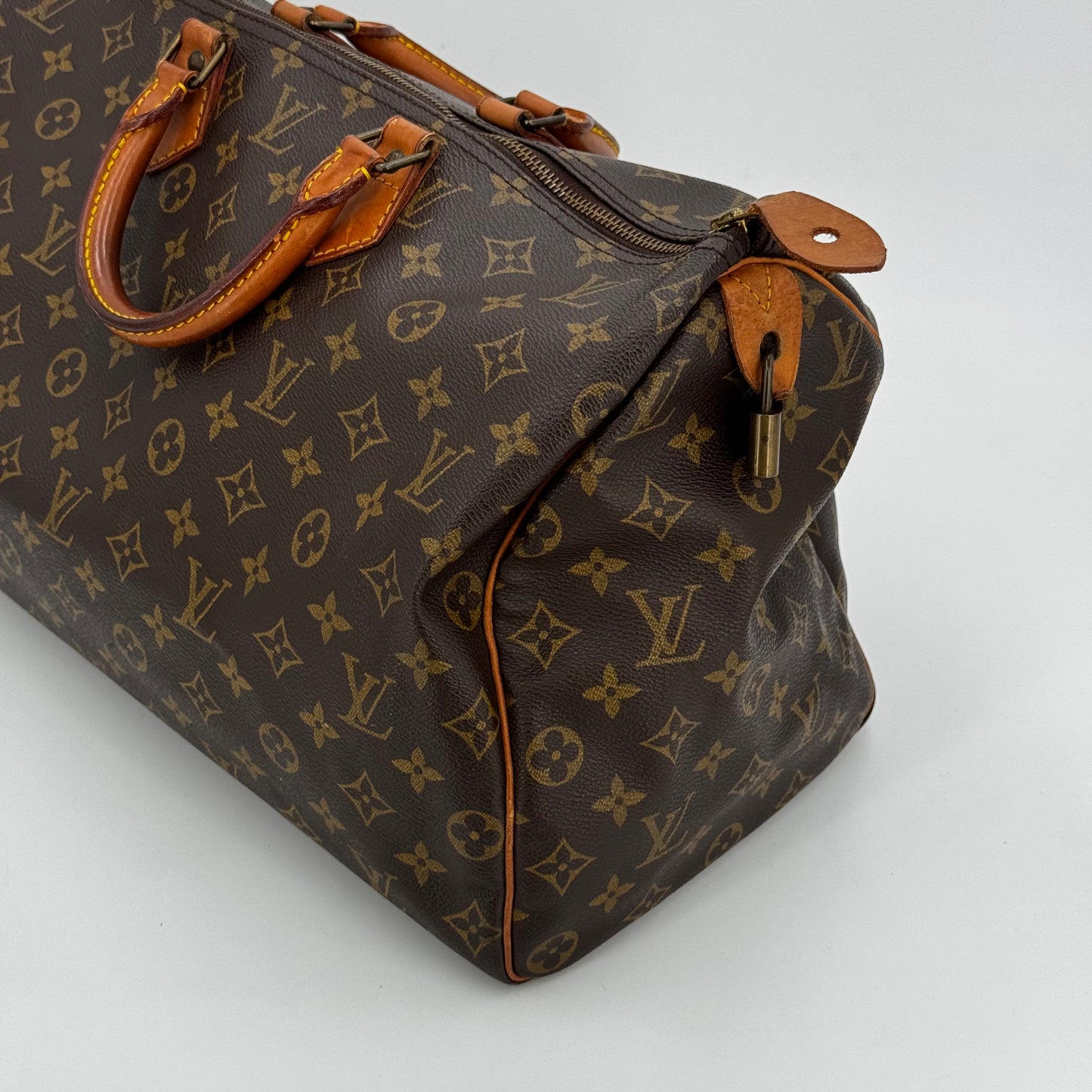 Louis Vuitton speedy 40